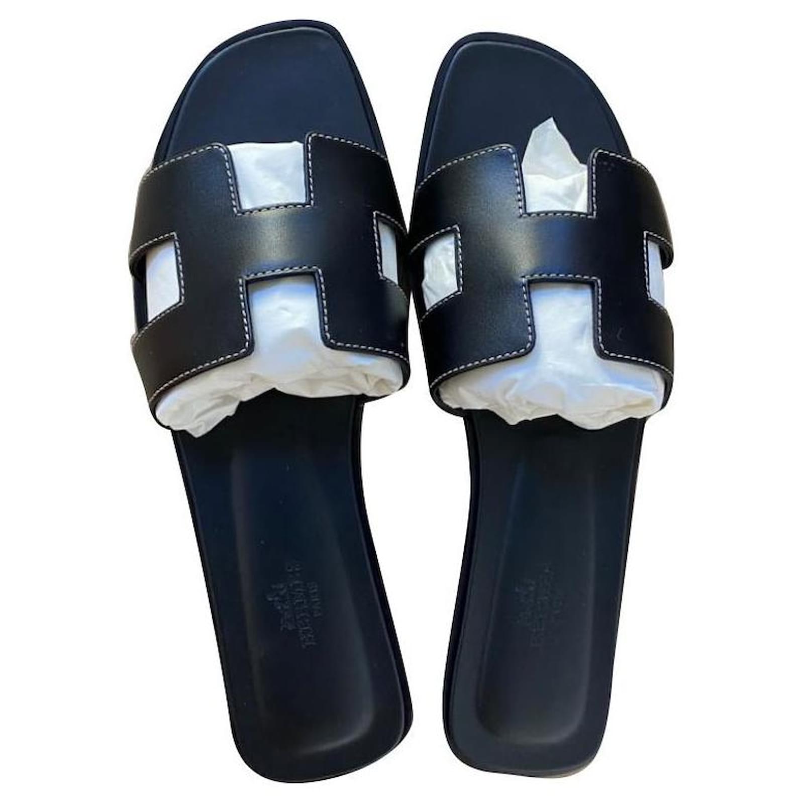 Hermès Oran Black Pony-style calfskin Joli Closet