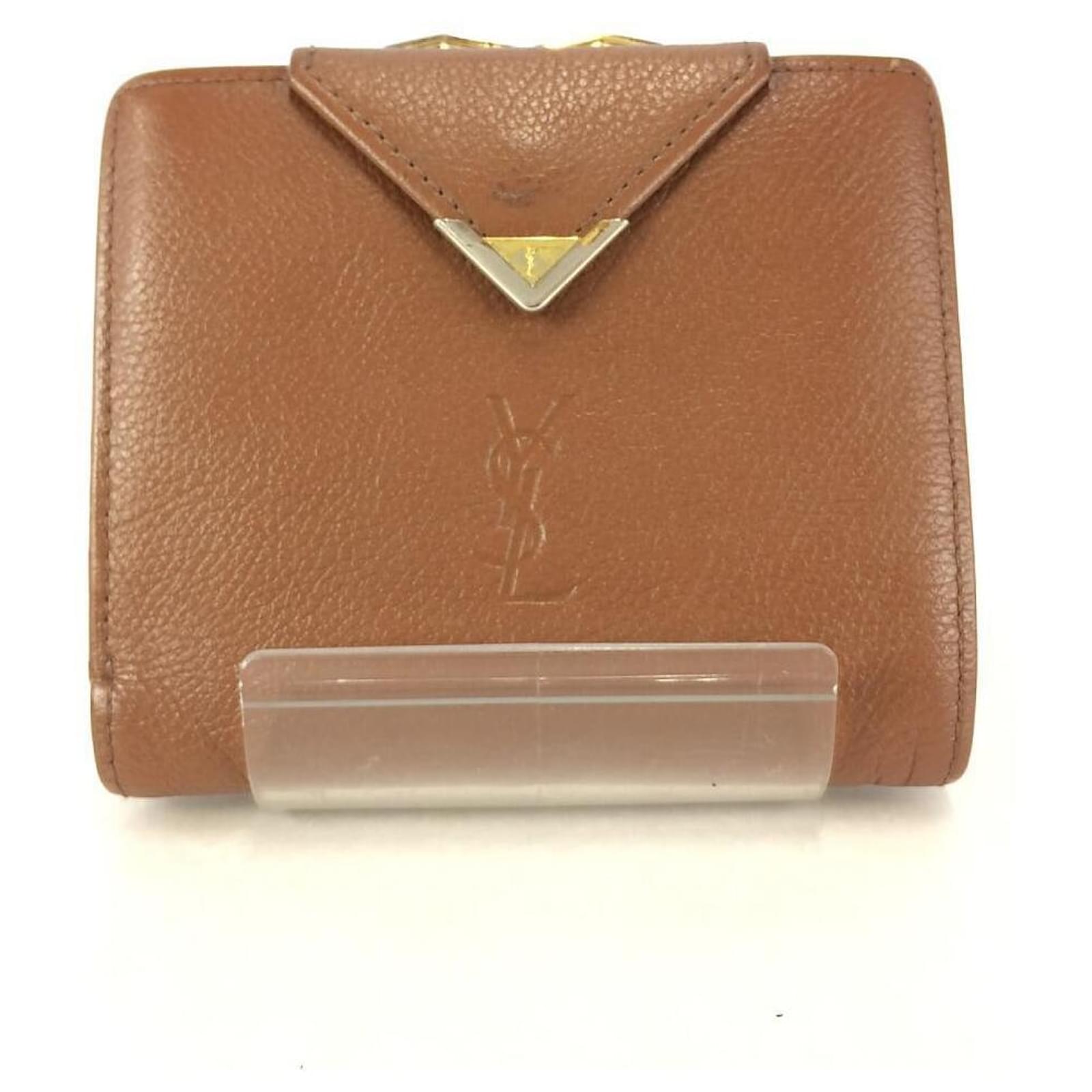 Yves Saint Laurent Wallets Brown Leather ref.572803 Joli Closet