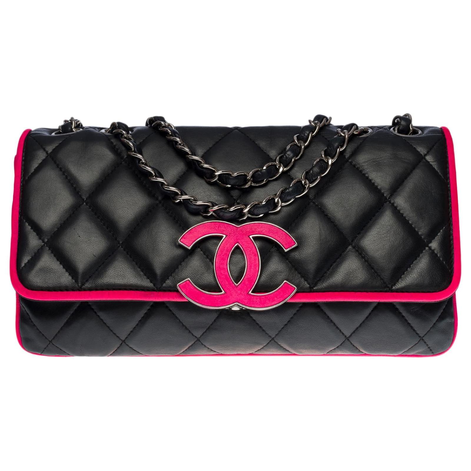 Chanel Red Quilted Patent Leather 2.55 Reissue Accordion Flap Bag For Sale  at 1stDibs