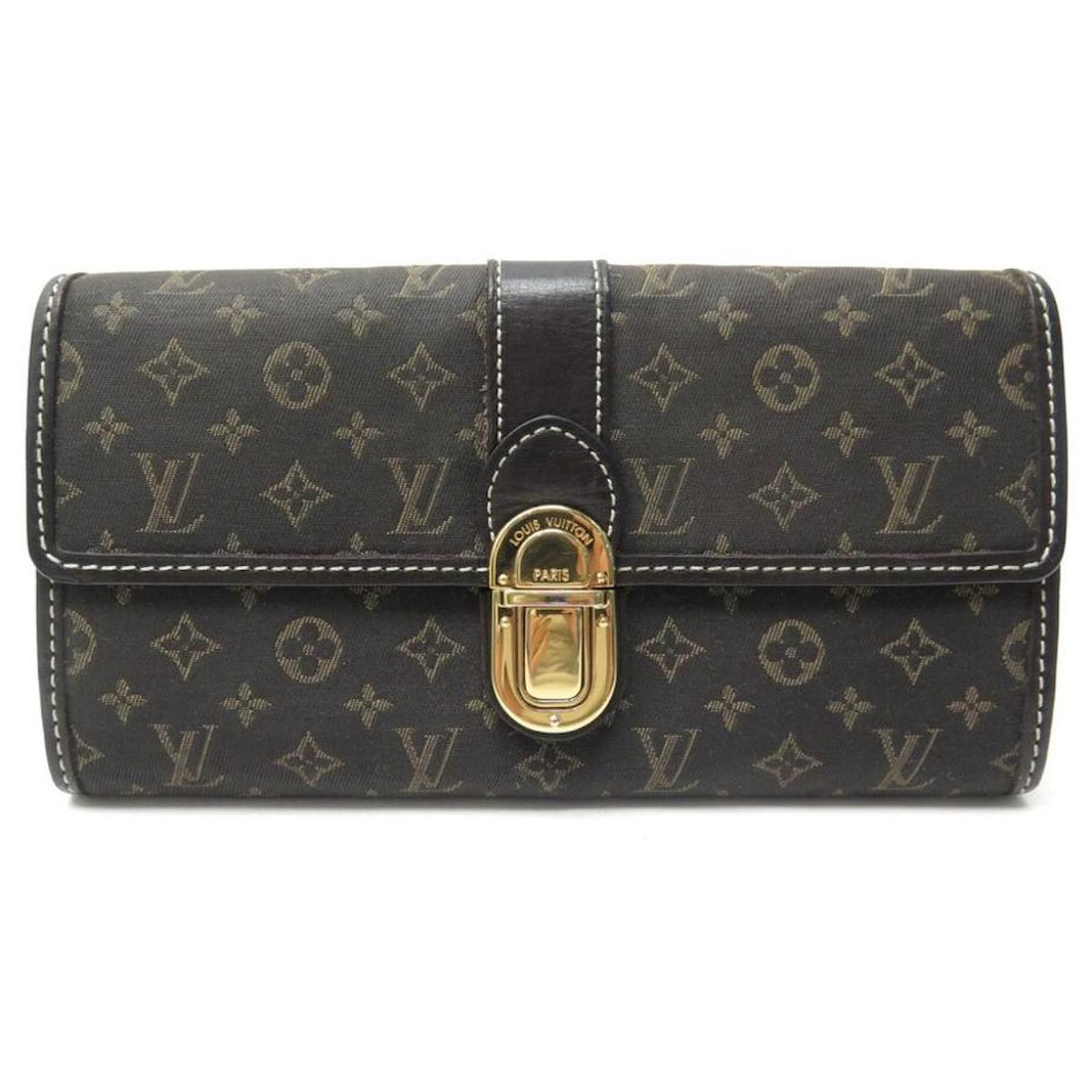 Louis Vuitton Wallet: Sarah - SMALL LEATHER GOODS