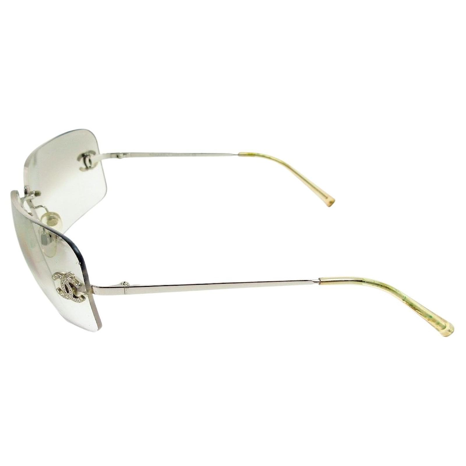 Chanel glasses Silvery Plastic ref.574812 - Joli Closet
