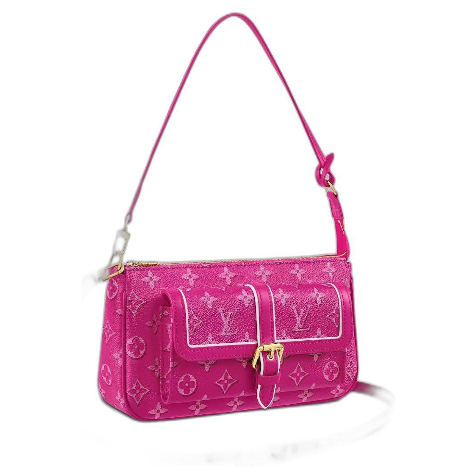 Louis Vuitton LV Multi Pochette Accessories Maxi Handbag