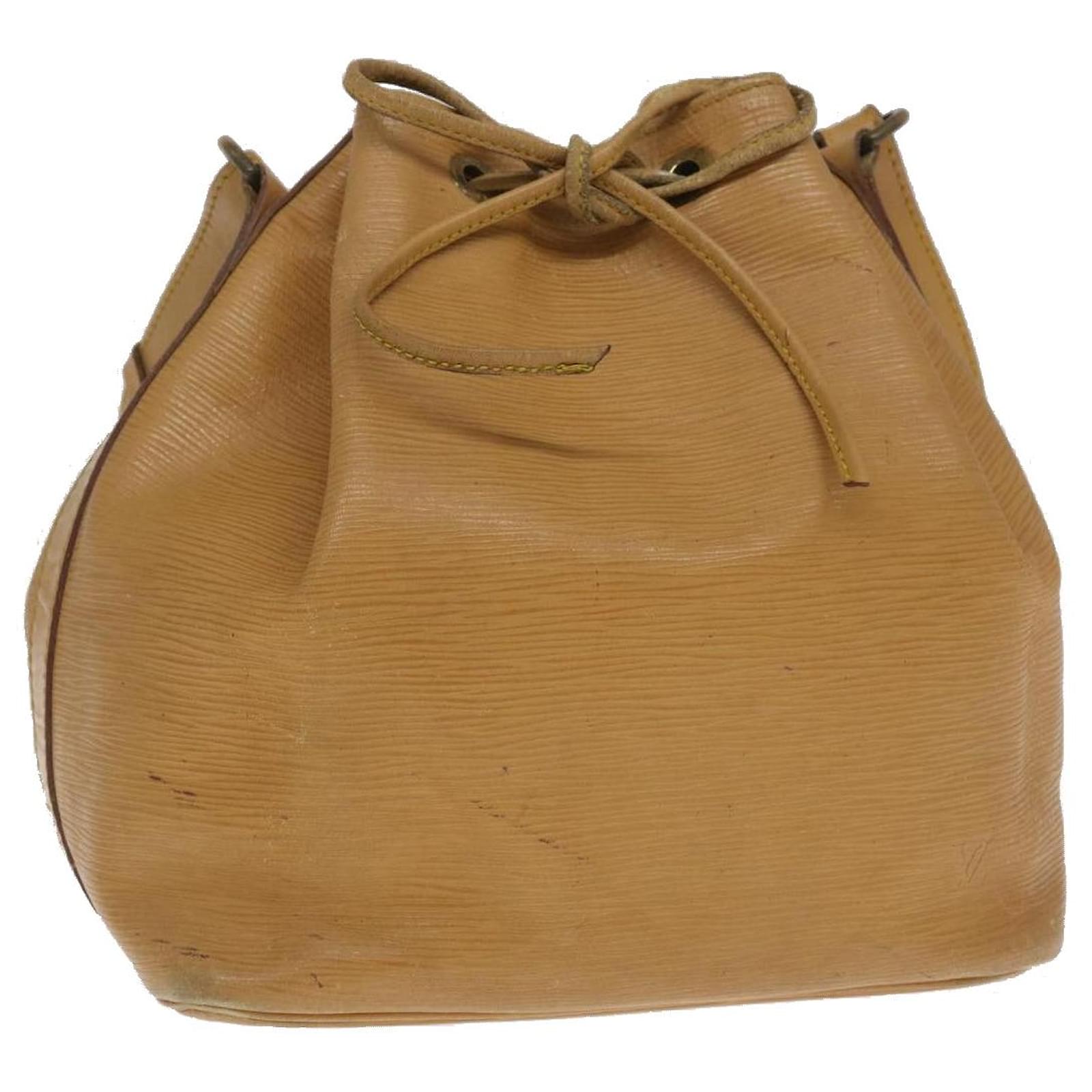 LOUIS VUITTON Epi Petit Noe Shoulder Bag Beige M44106 LV Auth pt1112  Leather ref.579721 - Joli Closet