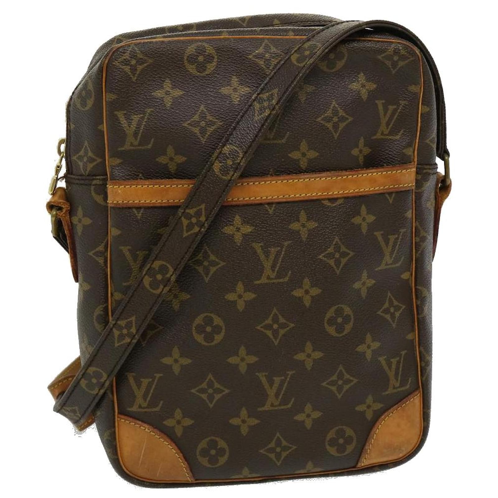 LOUIS VUITTON Louis Vuitton Danube GM Monogram M45262 Shoulder Bag