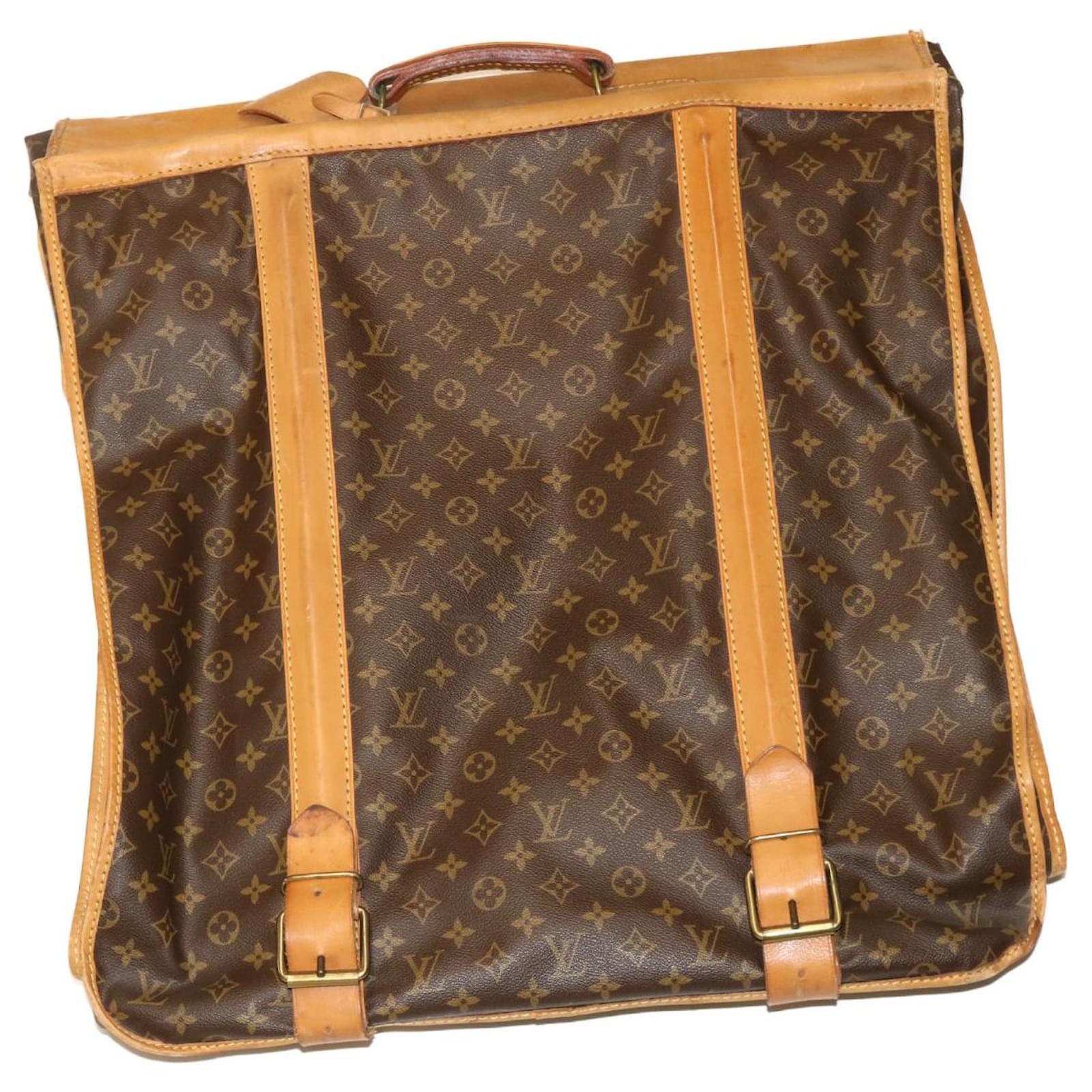 Funda para ropa de traje de transporte con monograma de LOUIS VUITTON  M23522 LV Auth jk1016 Lienzo  - Joli Closet