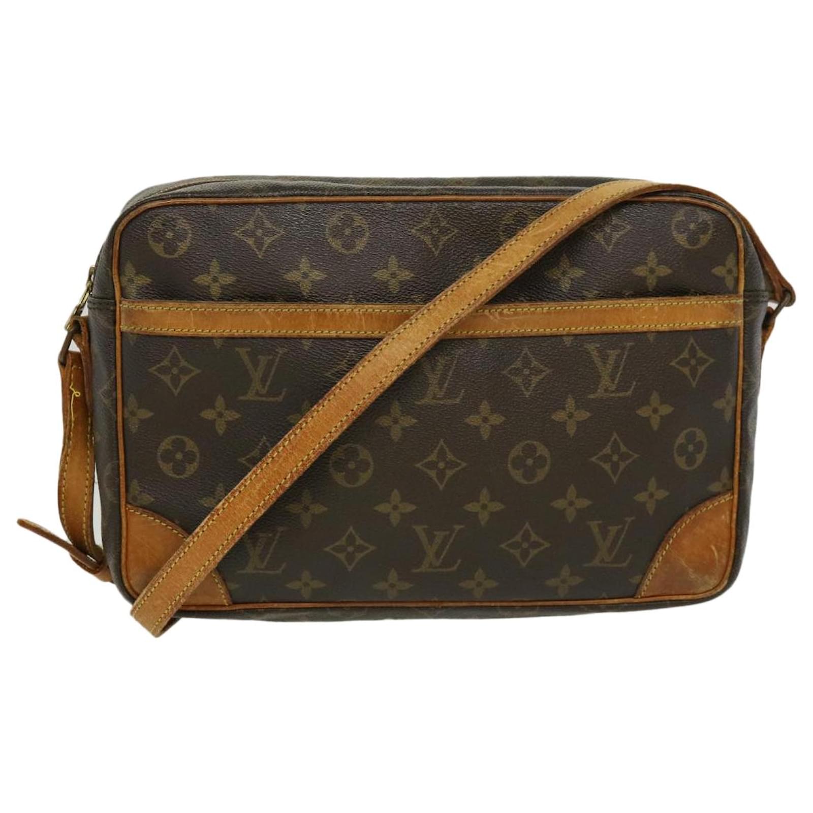 Louis Vuitton Monogram Canvas Trocadero 30 Shoulder Bag, Louis Vuitton  Handbags