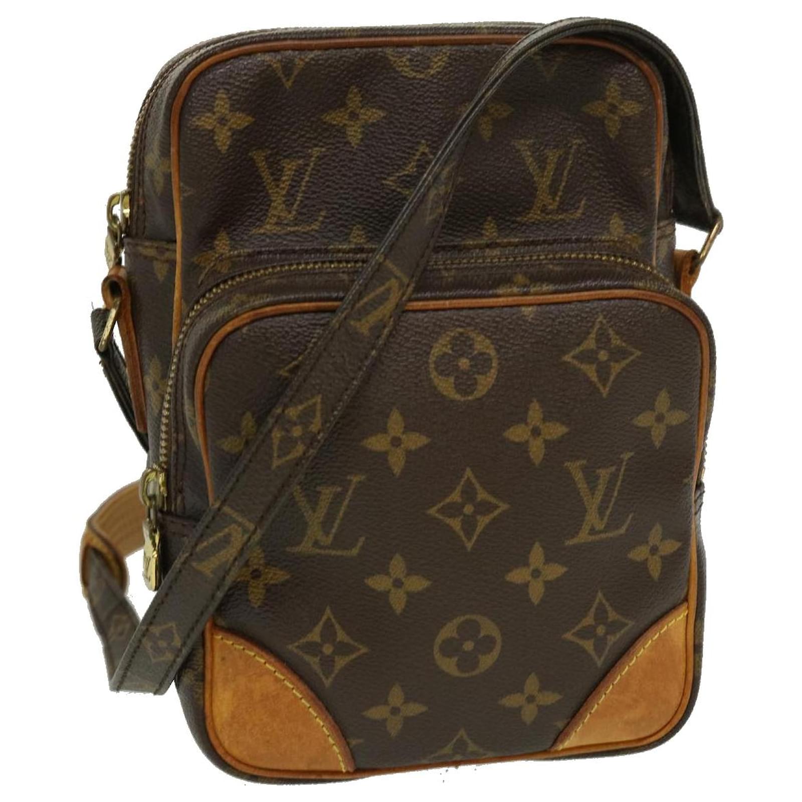 Louis Vuitton, Bags, Authentic Louis Vuitton Monogram Pochette Bosphore  Shoulder Bag M4044