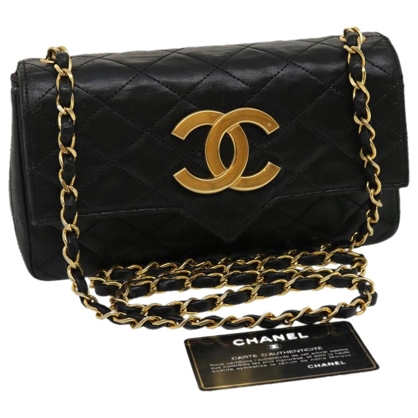 CHANEL Matelasse Shoulder Bag Lamb Skin Black Gold CC Auth jk1831