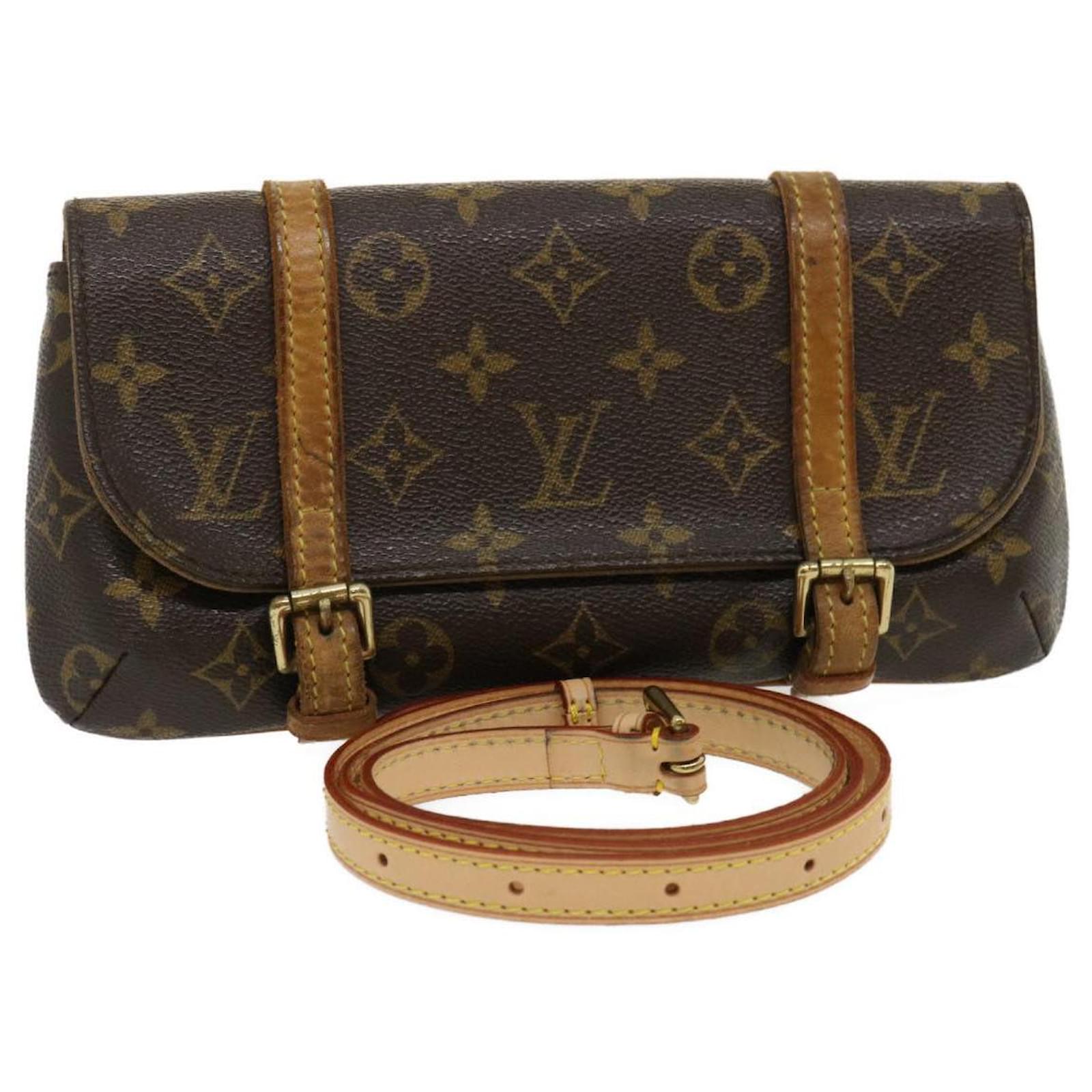 LOUIS VUITTON Monogram Pochette Marelle Waist Bum Bag LV Auth jk1570 Cloth  ref.582611 - Joli Closet
