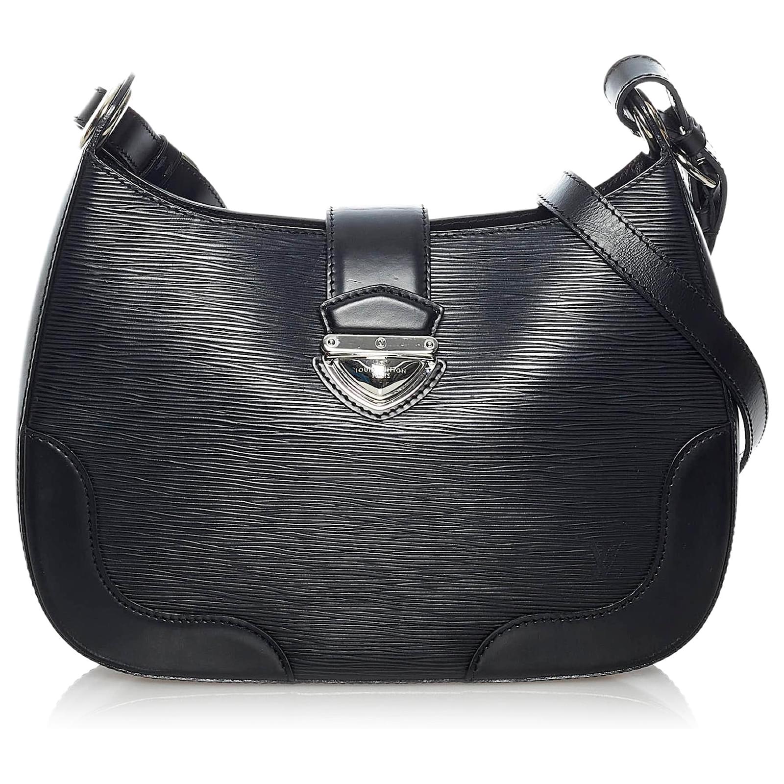 Louis Vuitton Black Epi Musette Bagatelle Leather ref.584309 - Joli Closet
