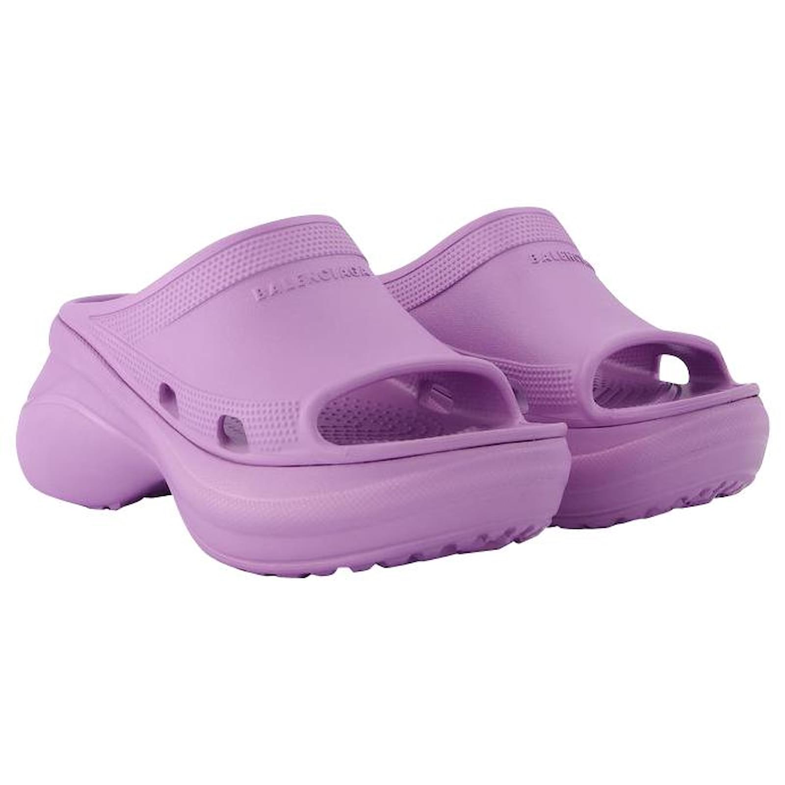 Balenciaga Pool Crocs Slide Rub in Purple ref.584425 - Joli Closet