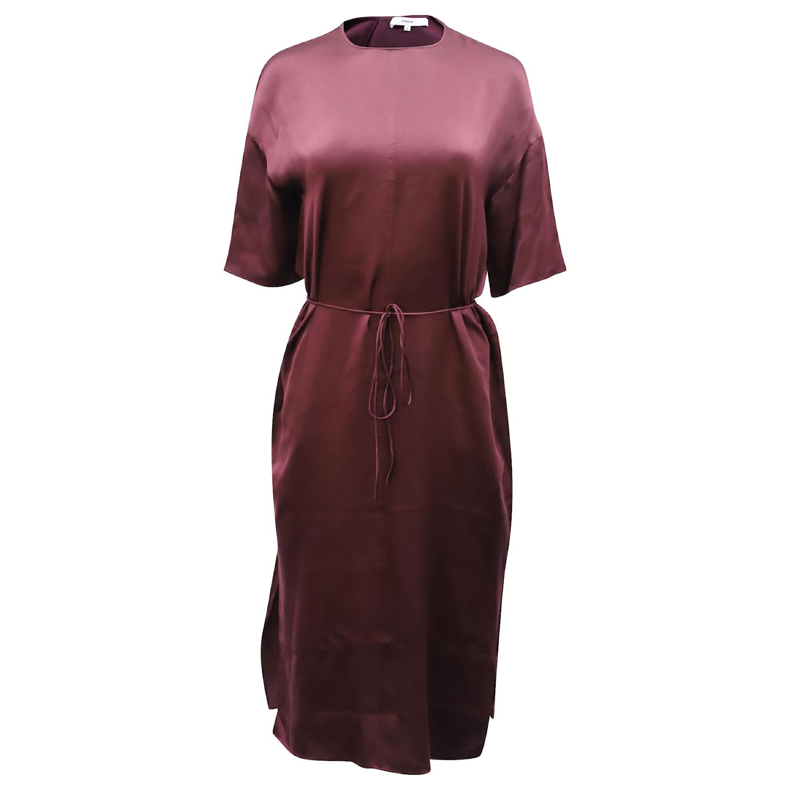 Vince Satin Seamed Front Dress in Burgundy Silk Red Dark red ref.JC584844 (Sold) - Joli Closet Vince Satin Seamed Front Dress in Burgundy Silk Red Dark red ref.JC584844 (Sold) - Joli Closet