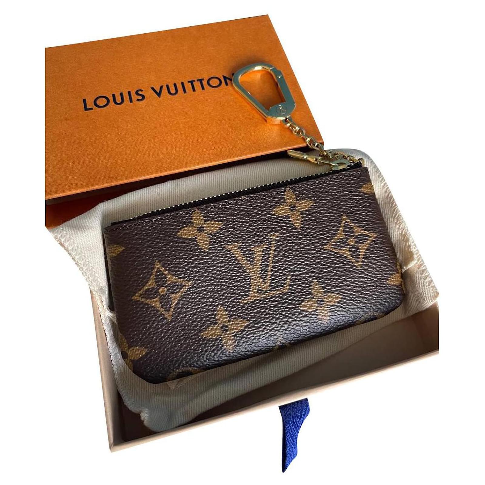Louis Vuitton Monogram Canvas Key Pouch