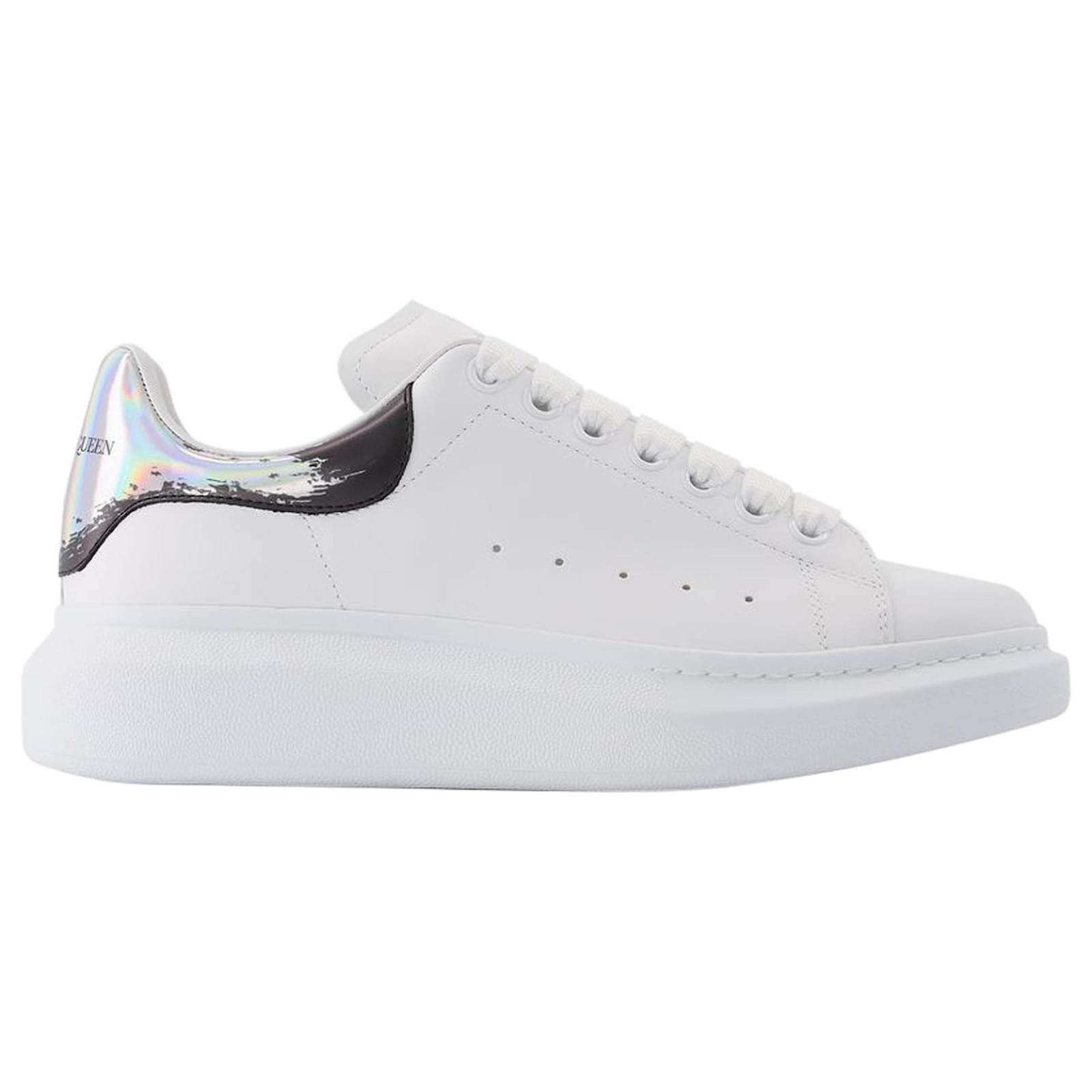 How To Style Alexander McQueen White Sneakers This Season 