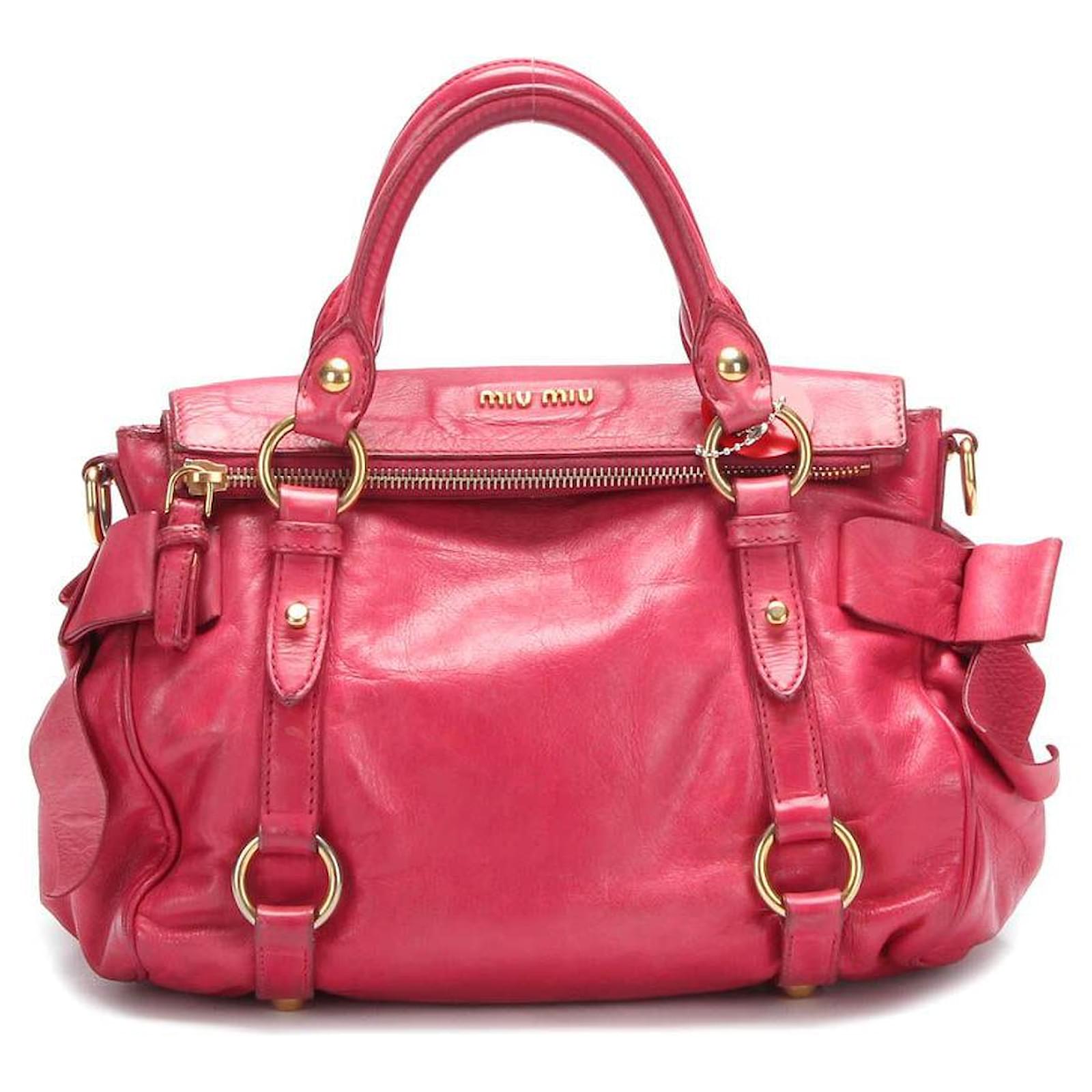 Miu Miu Vitello Lux Bow Shoulder Bag Pink Leather Pony-style calfskin  ref.594209 - Joli Closet