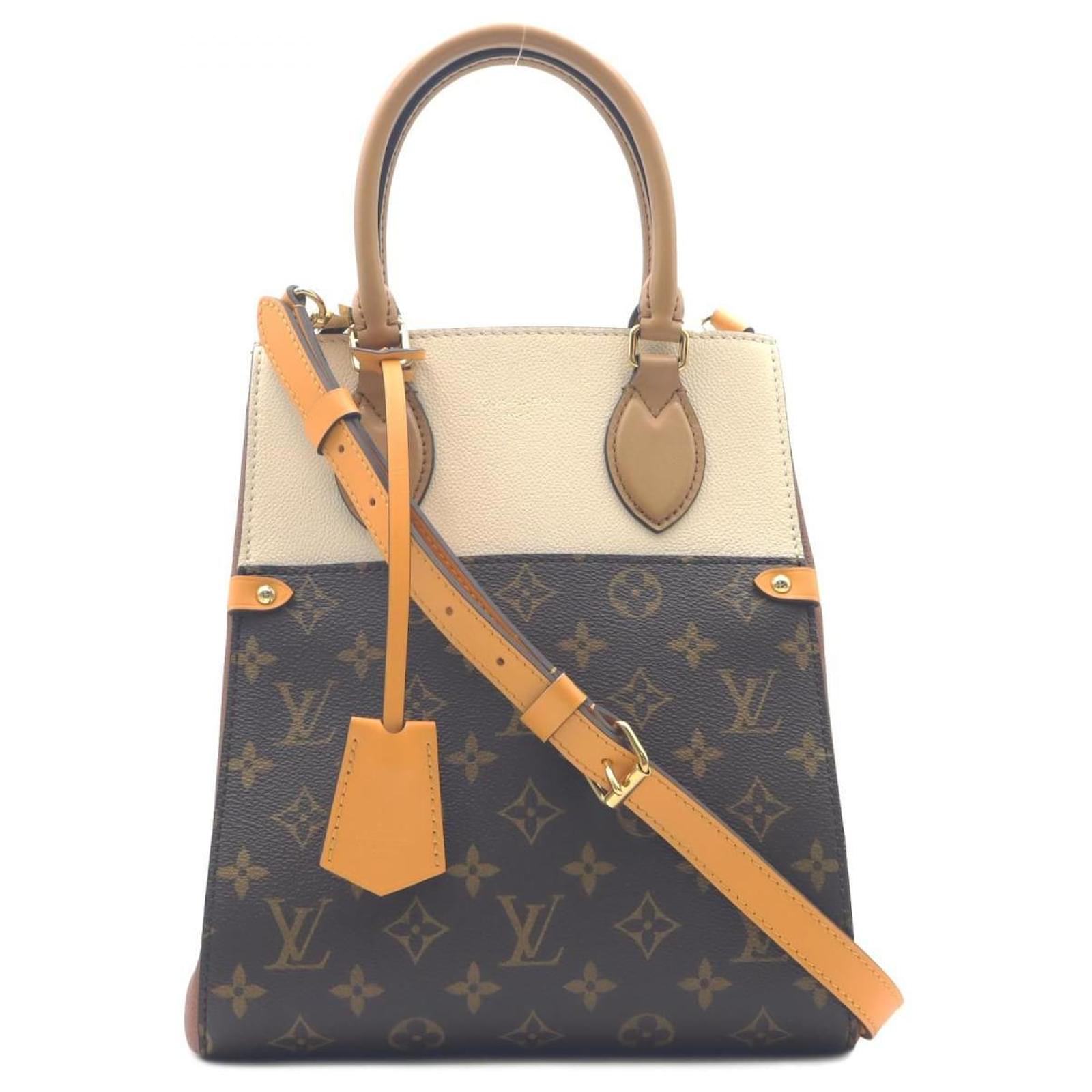 Louis Vuitton Fold Bag