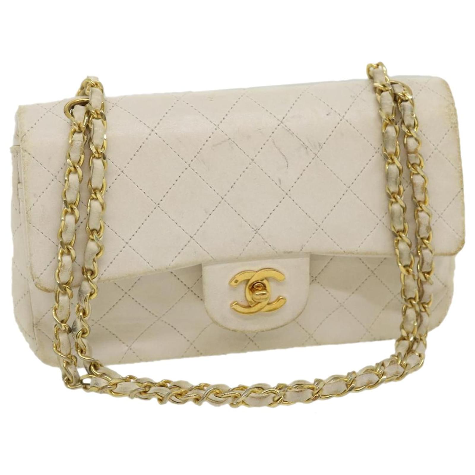 CHANEL Classic Matelasse 23 Flap Chain Shoulder Bag Lamb Skin White Auth  29682a Golden Leather  - Joli Closet
