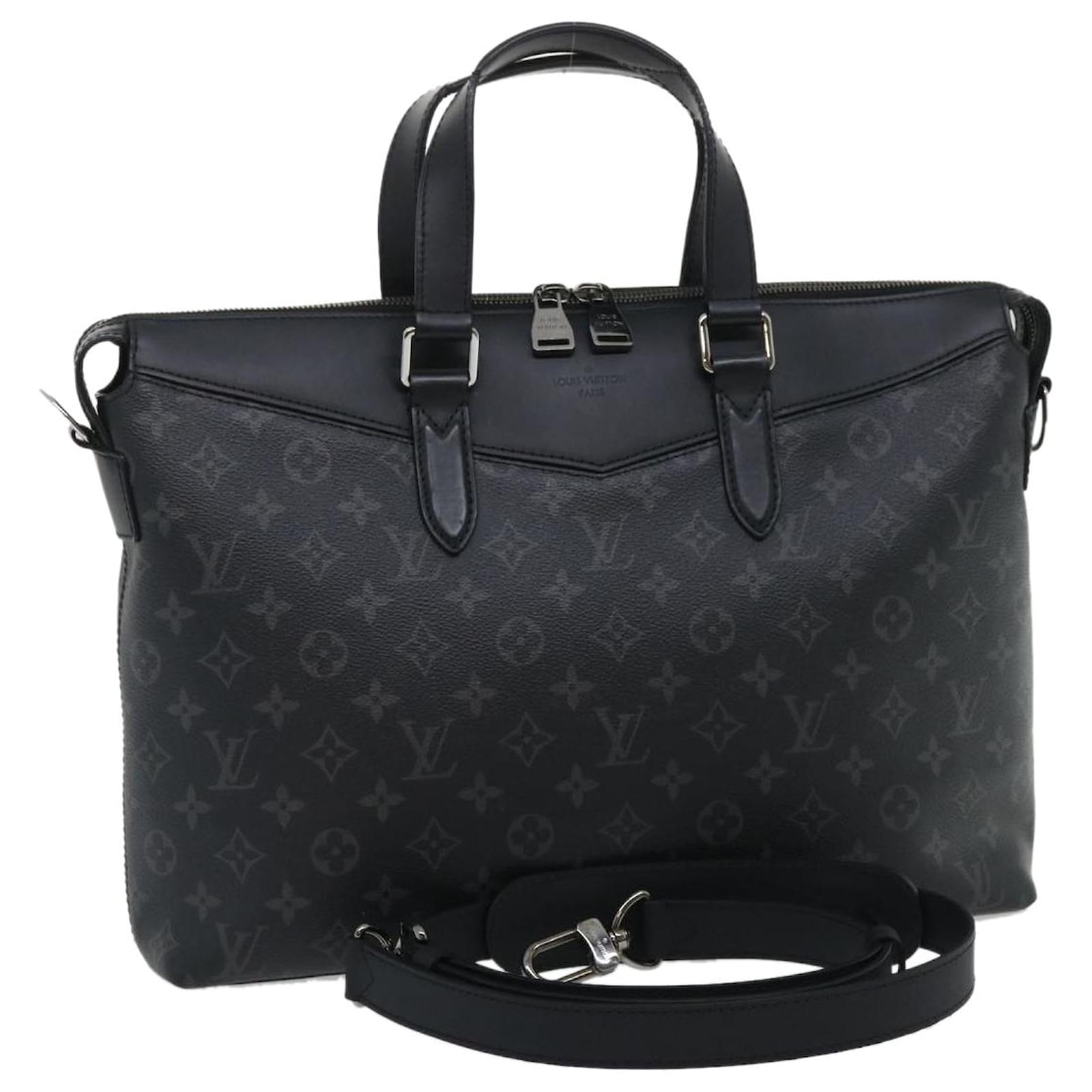 Louis Vuitton Briefcase explorer (M40566)