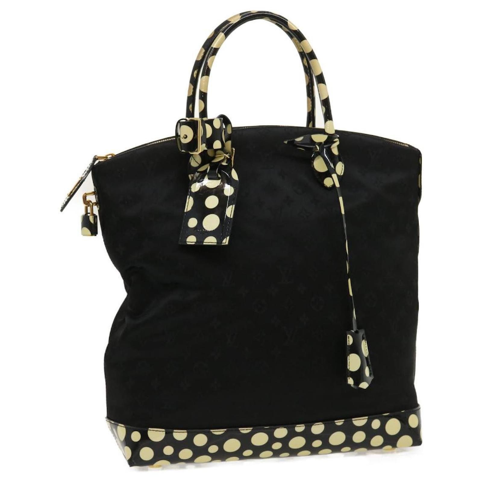 Louis Vuitton Handbags – The New Louis Vuitton Soft Lockit – Louis
