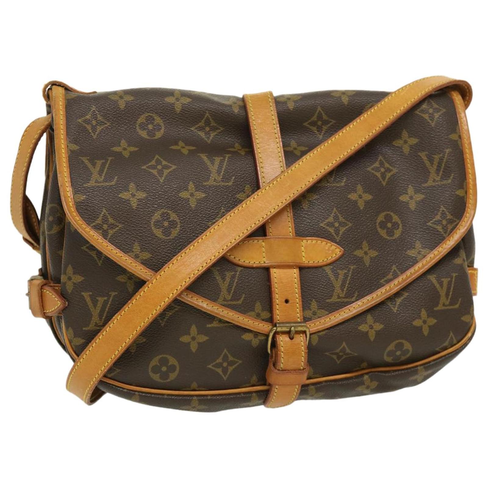 Louis Vuitton Monogram Saumur 30 Shoulder Bag M42256 LV Auth 29987 ...