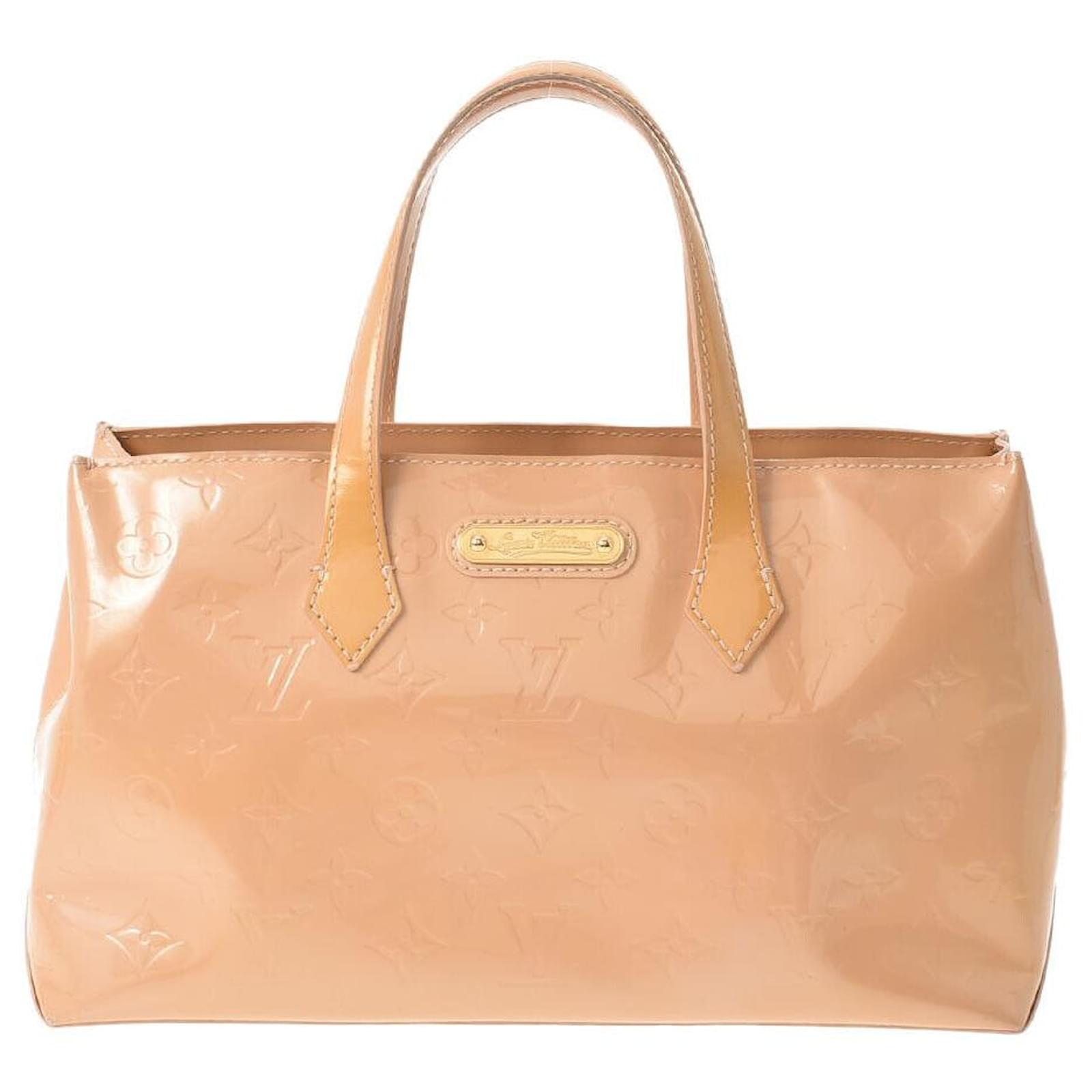 Louis Vuitton Nude Handbags