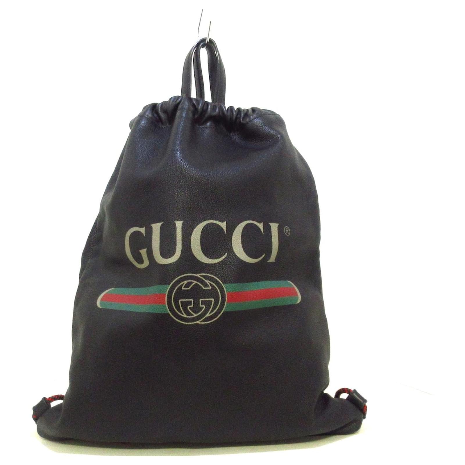Gucci Drawstring Black Leather ref.604875 Joli Closet