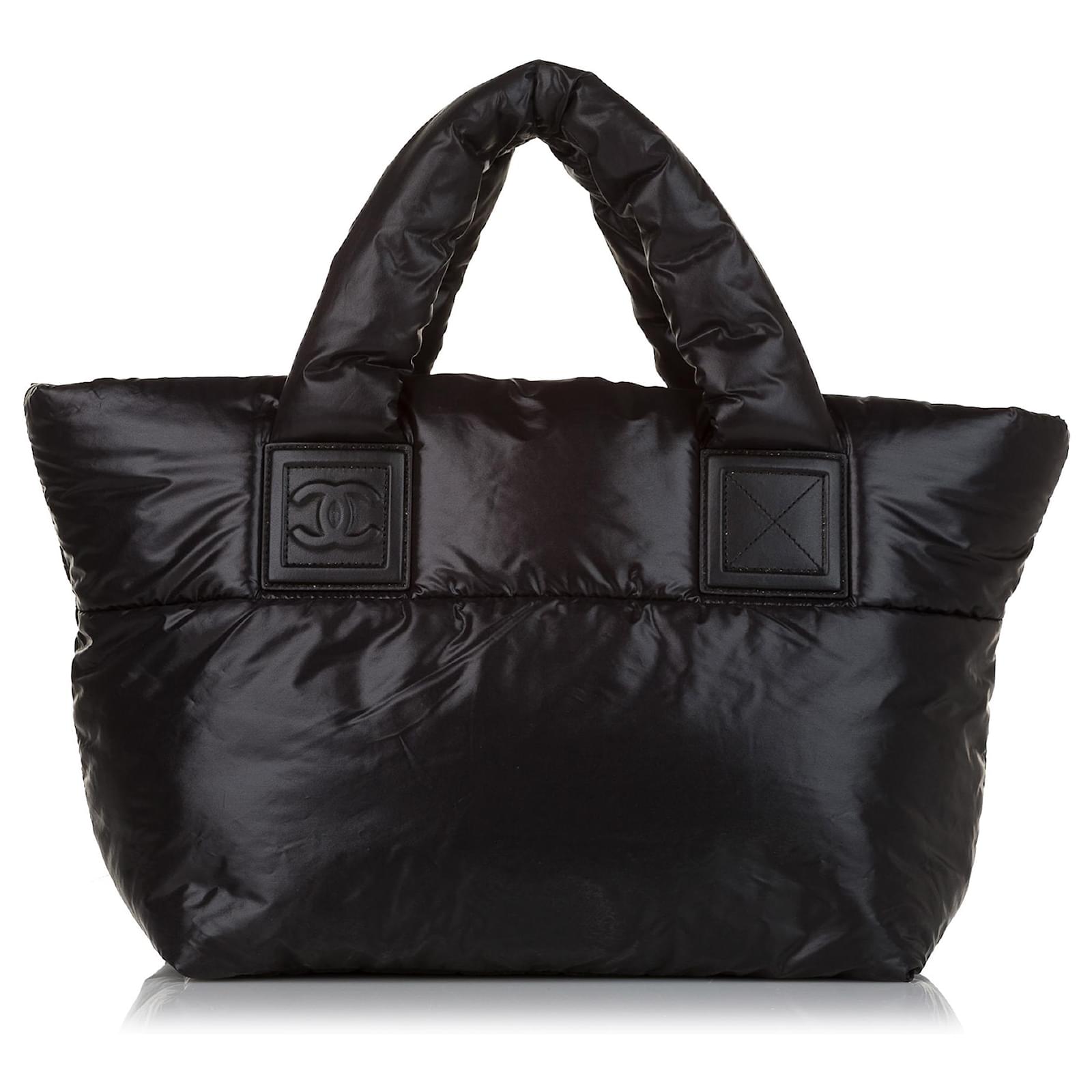 Chanel Black Cocoon Nylon Tote Bag Cloth ref.607355 Joli Closet