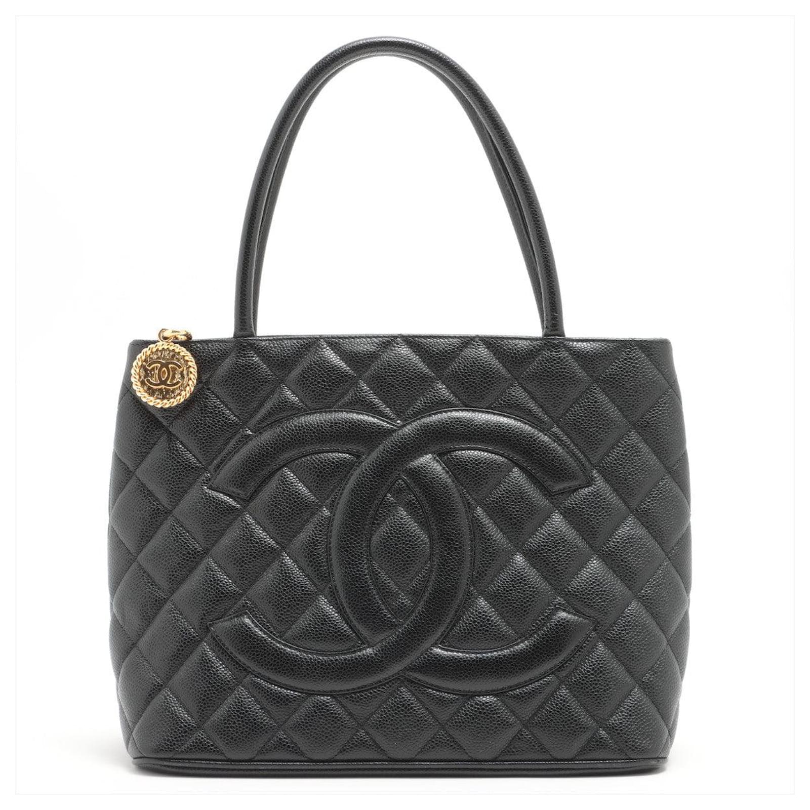 Chanel Medallion Tote Bag Black Caviarskin Gold Metal Leather ref ...