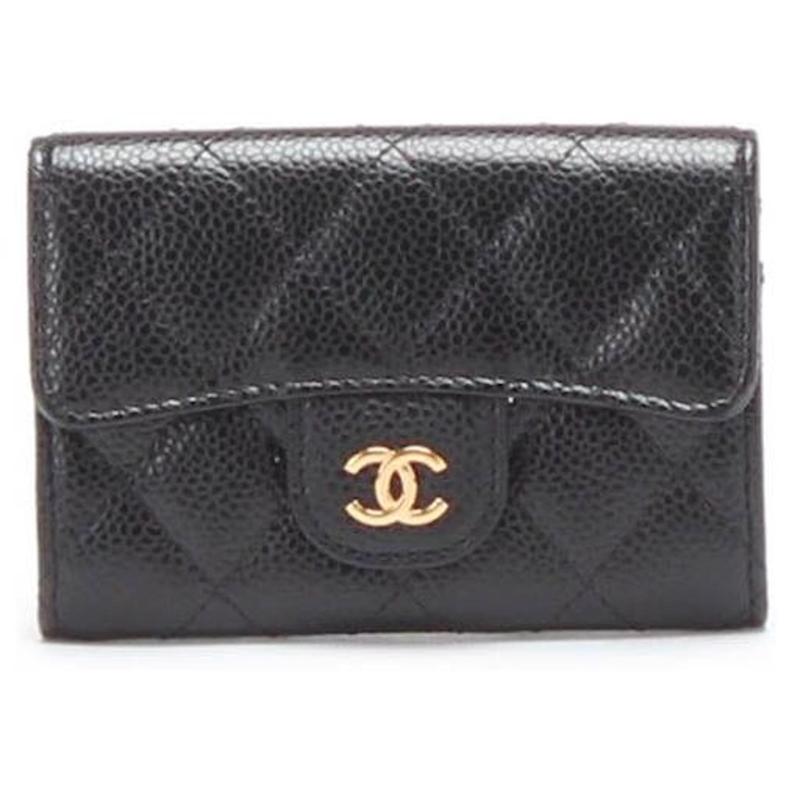 Chanel Classic Matelasse Leather Wallet Black ref.611600 - Joli Closet