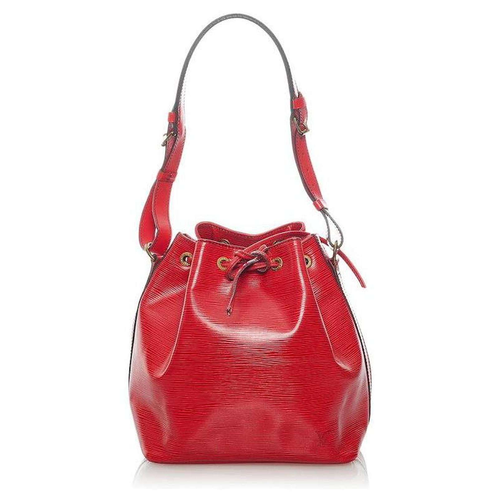 Louis Vuitton Epi Petit Noe M44107 Red Leather Pony-style calfskin  ref.1006796 - Joli Closet