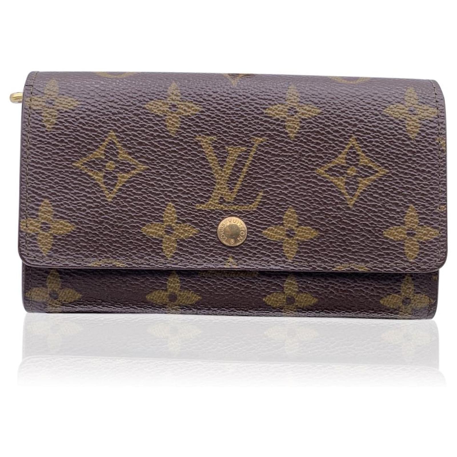 coin card holder cloth small bag Louis Vuitton Brown in Cloth