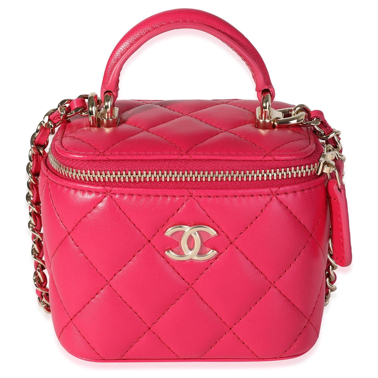 Chanel Fuchsia Quilted Lambskin Mini Vanity Crossbody Pink Leather  ref.613983 - Joli Closet