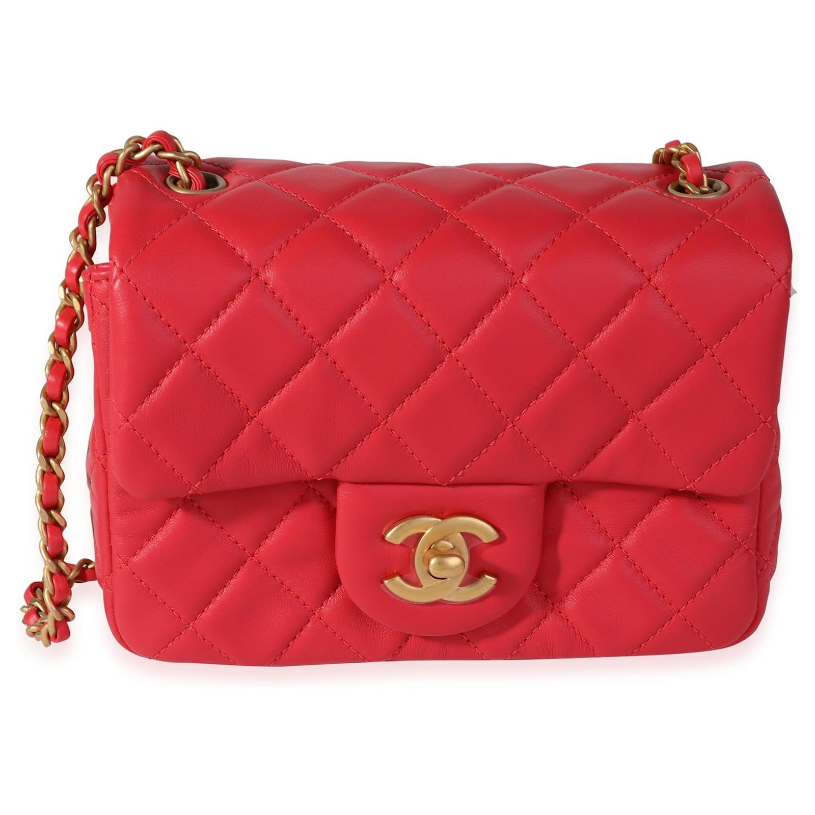 Chanel Strawberry Red Quilted Lambskin Pearl Crush Mini Flap Bag Leather  ref.614526 - Joli Closet