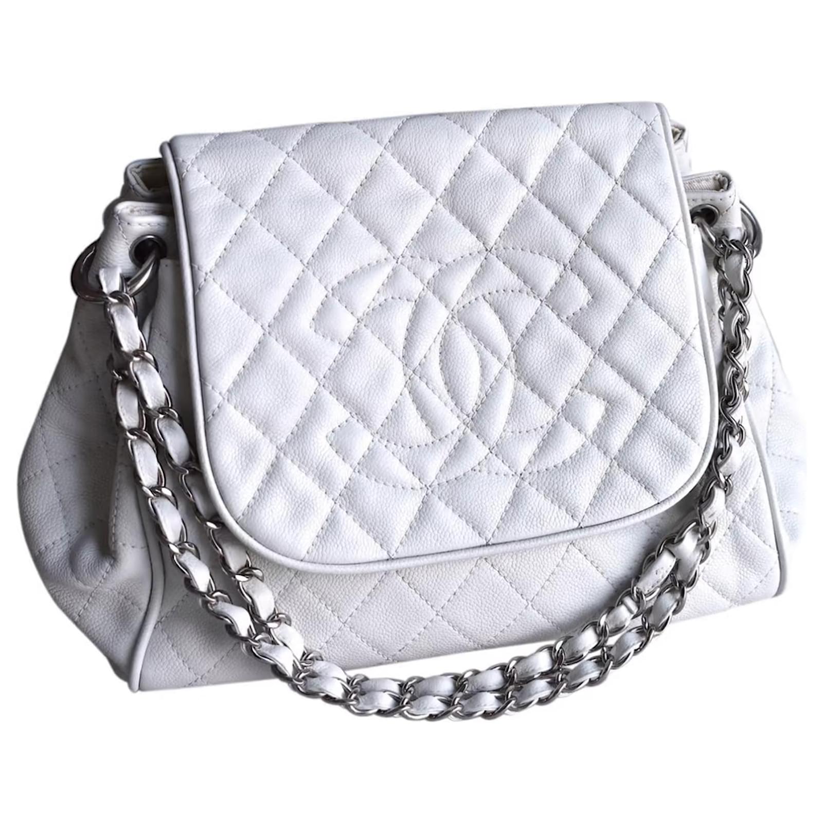 Chanel CC Logo Shoulder Flap Bag White Leather ref.614991 - Joli Closet