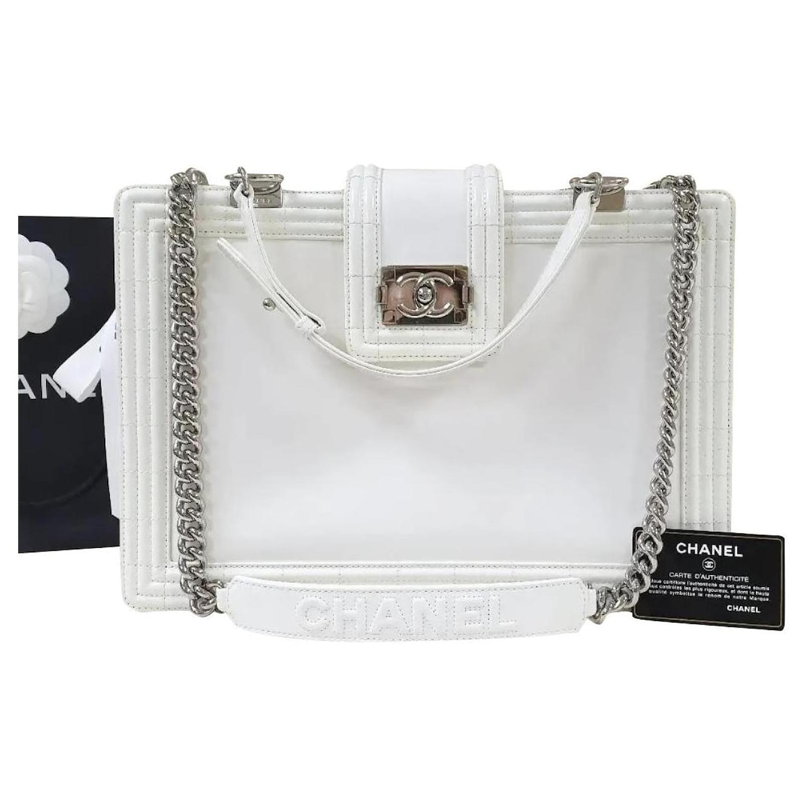 Chanel White Large Boy Shopping Tote Leather ref.615522 - Joli Closet