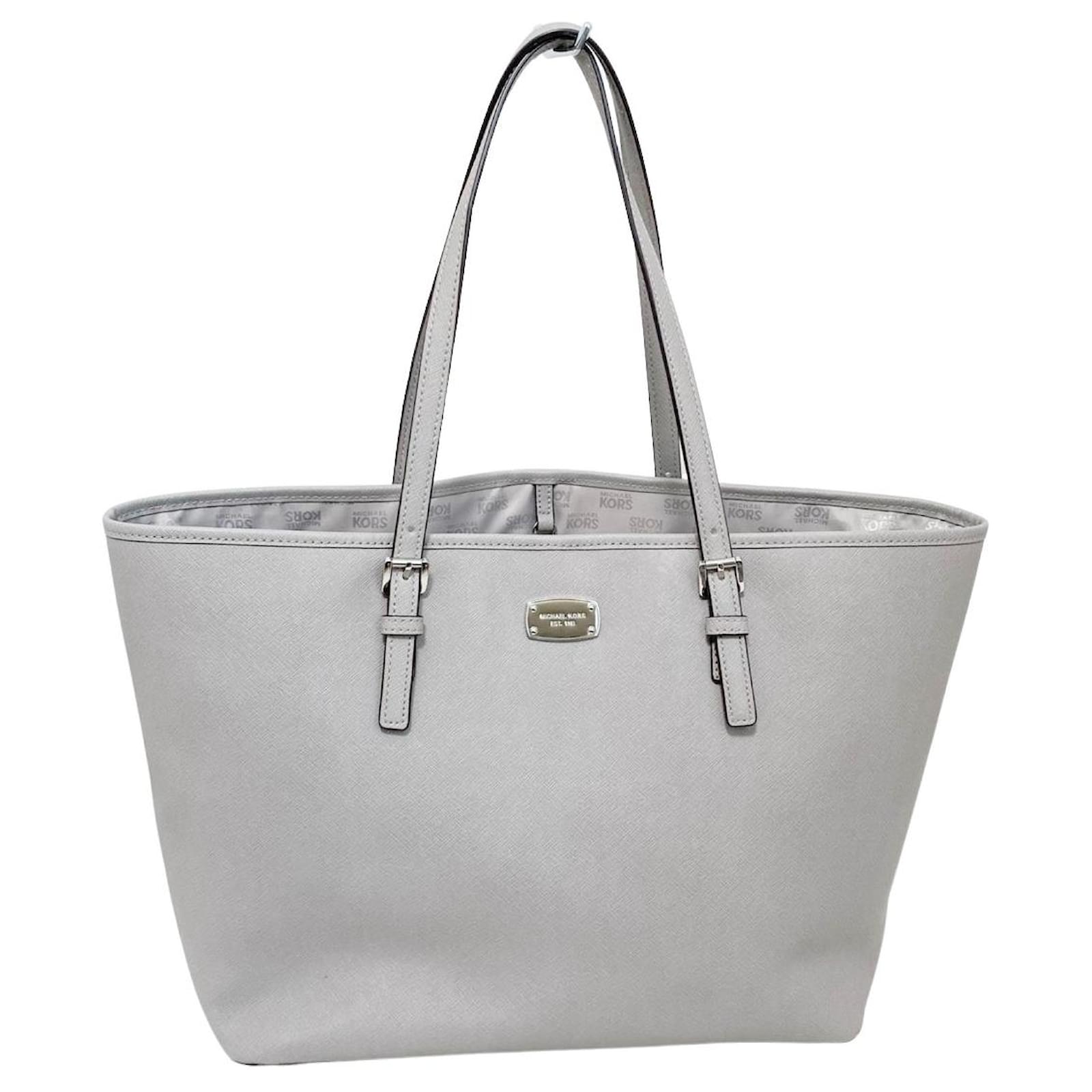 Michael Kors Grey Leather ref.616825 - Joli Closet