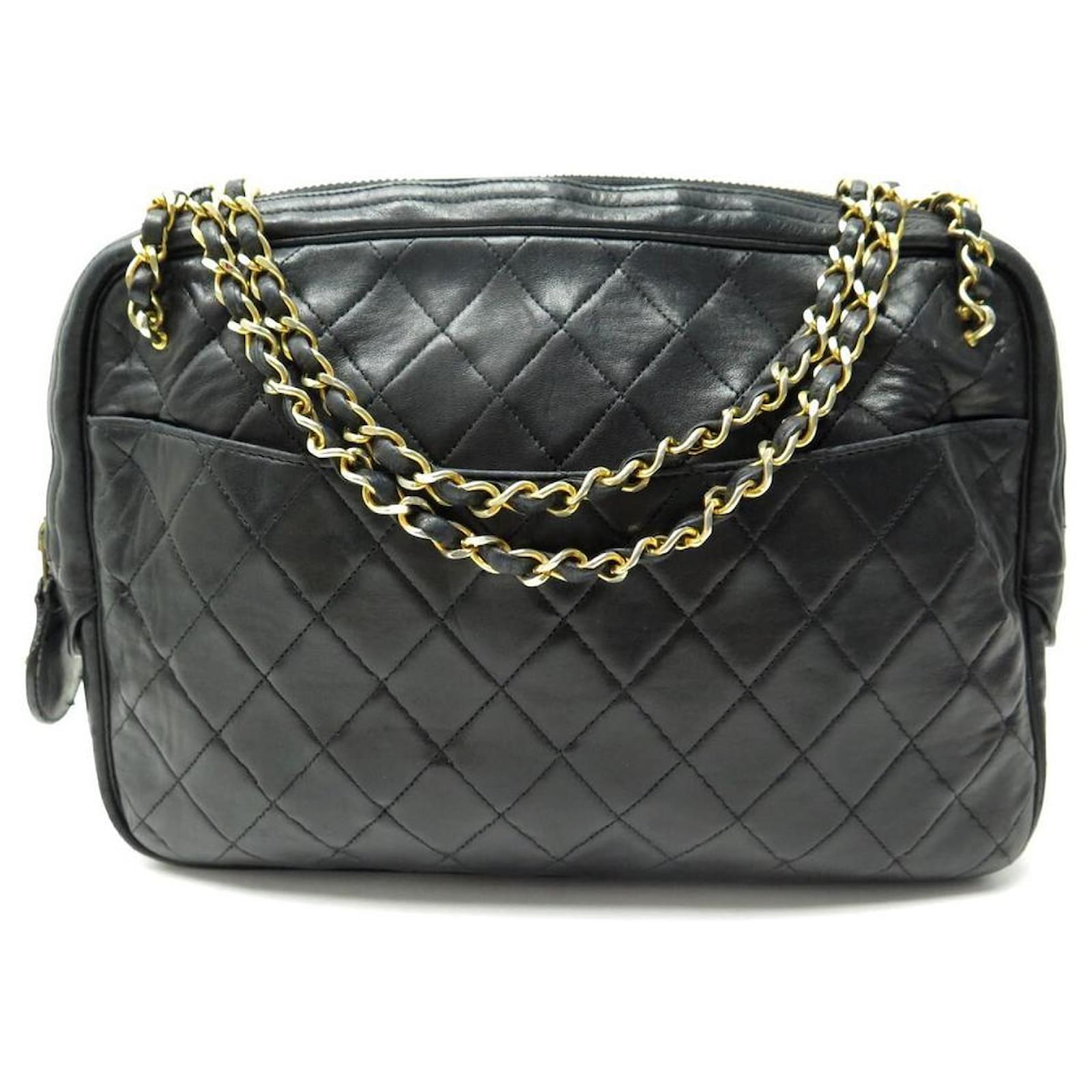 VINTAGE CHANEL CAMERA HANDBAG BLACK LEATHER QUILTED BLACK LEATHER