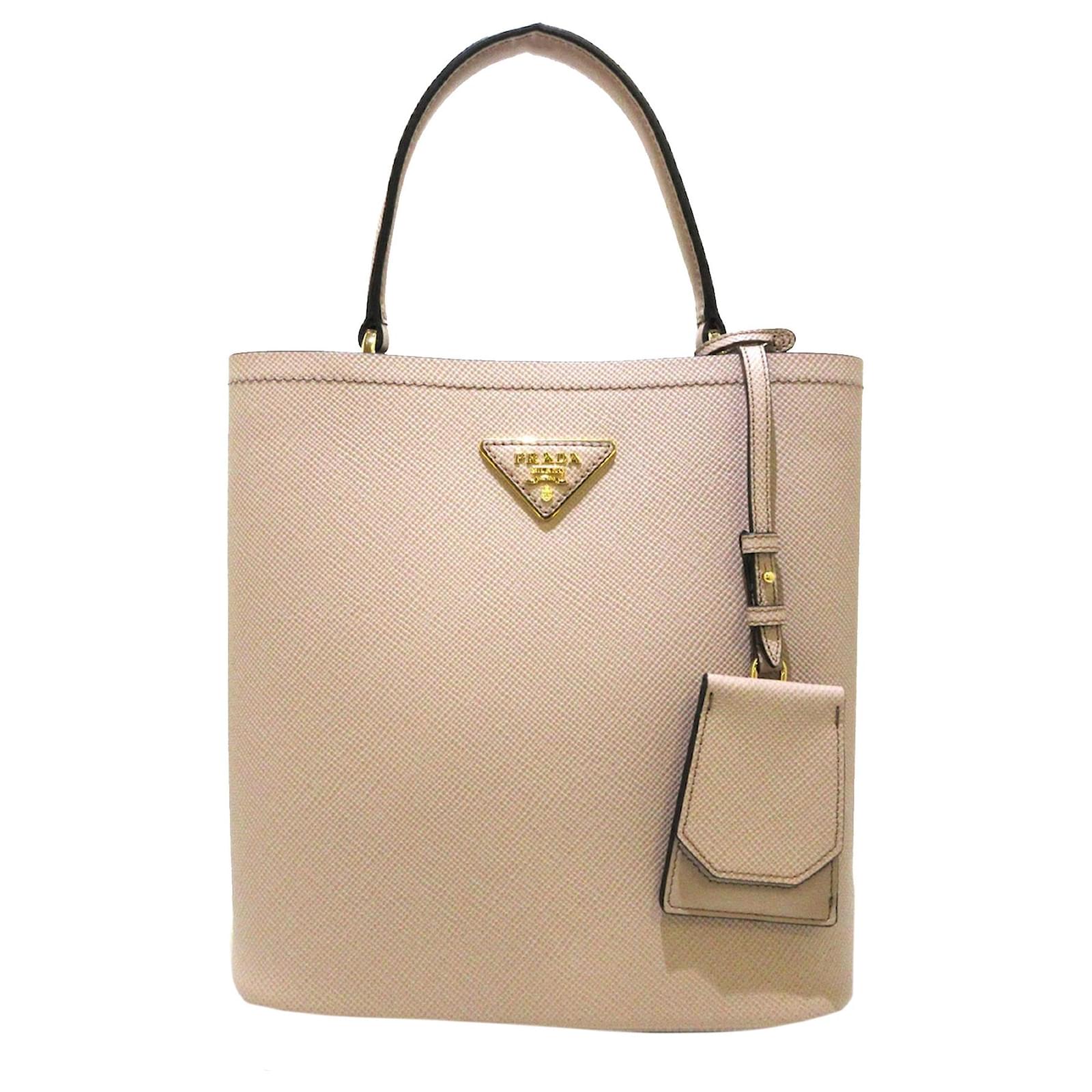 Prada Brown Saffiano Cuir Panier lined Handbag Beige Leather Pony-style  calfskin ref.620041 - Joli Closet