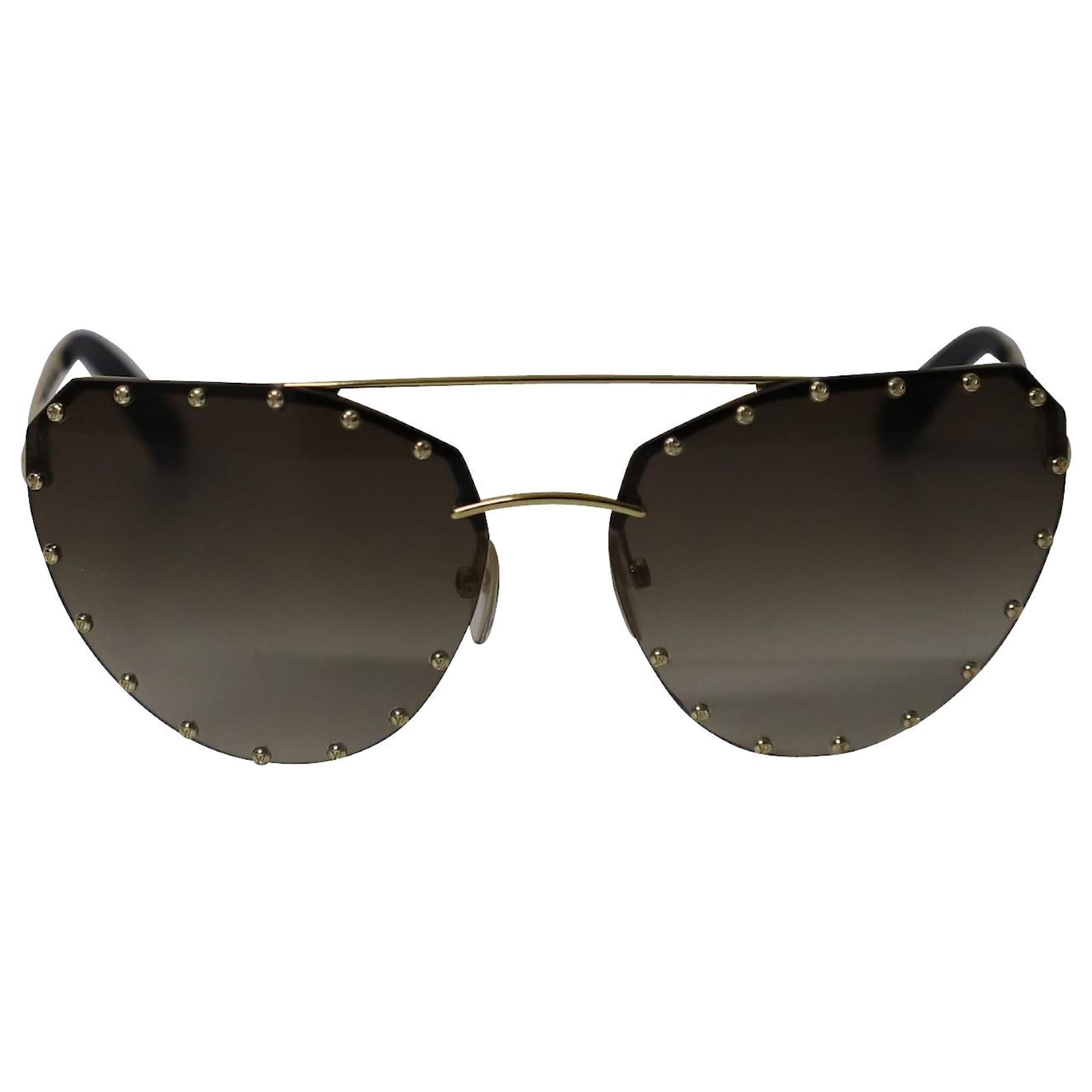Louis Vuitton The Cat Eye Sunglasses in Gold Metal Frame Golden - Joli Closet
