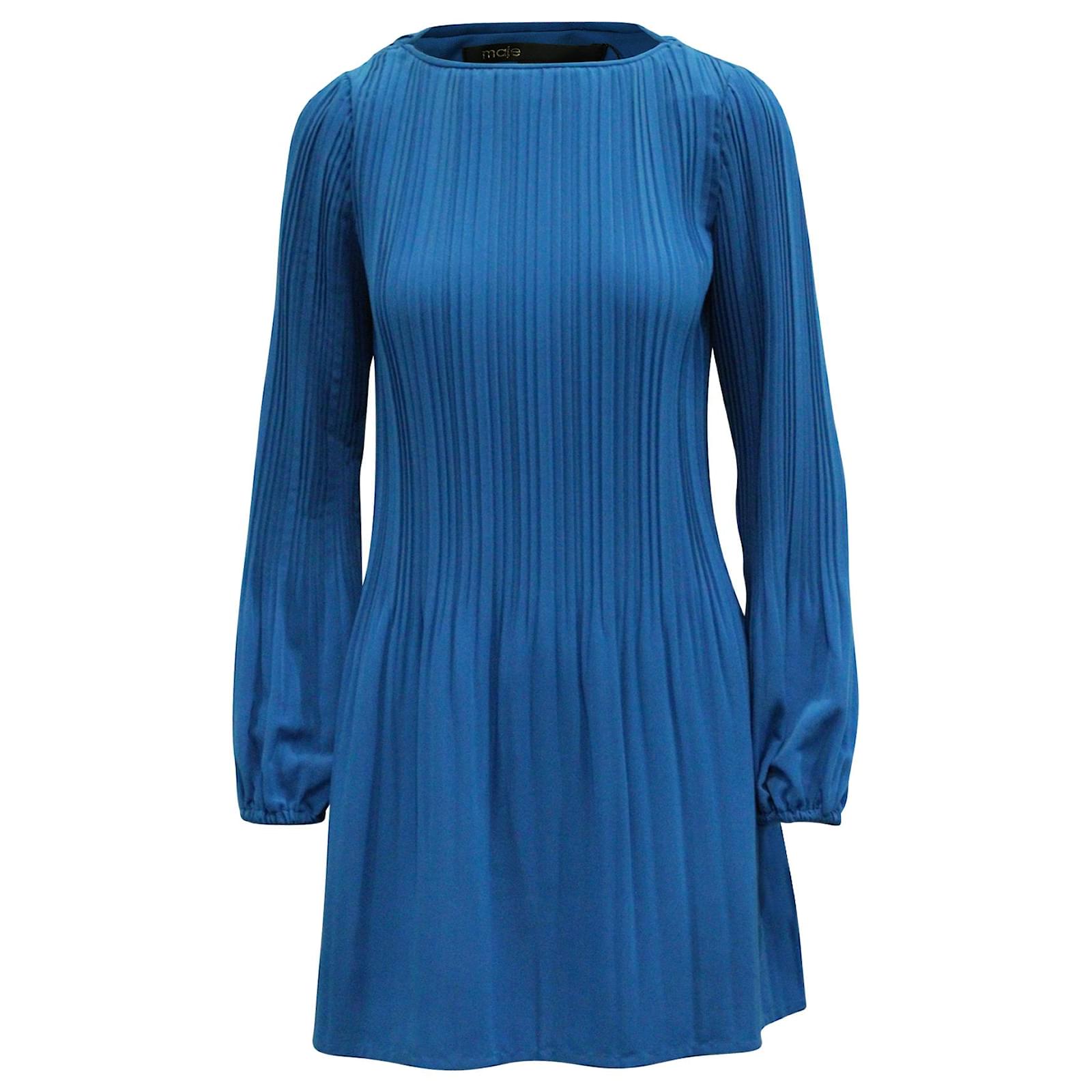 Maje Robe Droite Plissée en Polyester Bleu Joli Closet