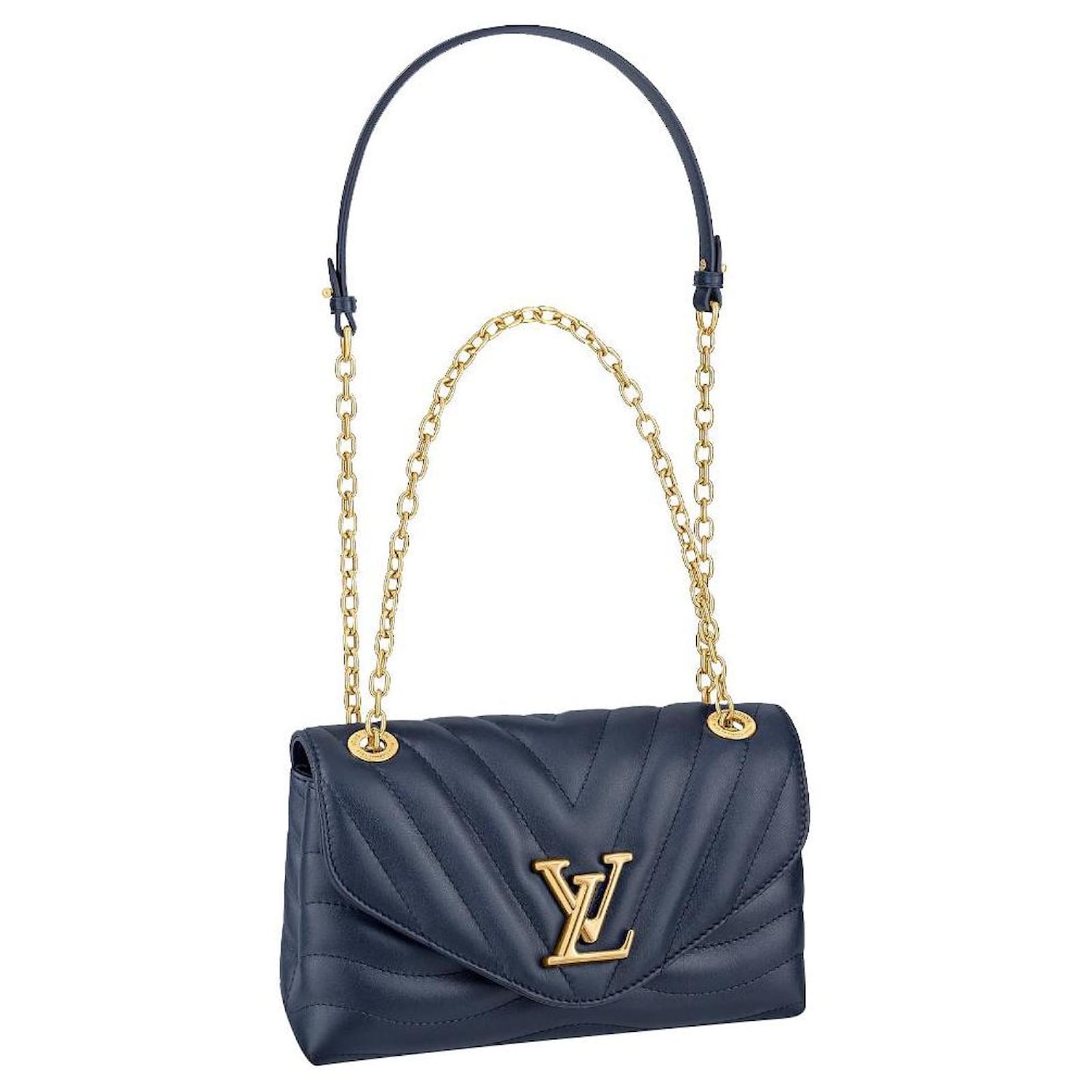 Louis Vuitton LV New wave chain bag blue Leather ref.623331 - Joli Closet