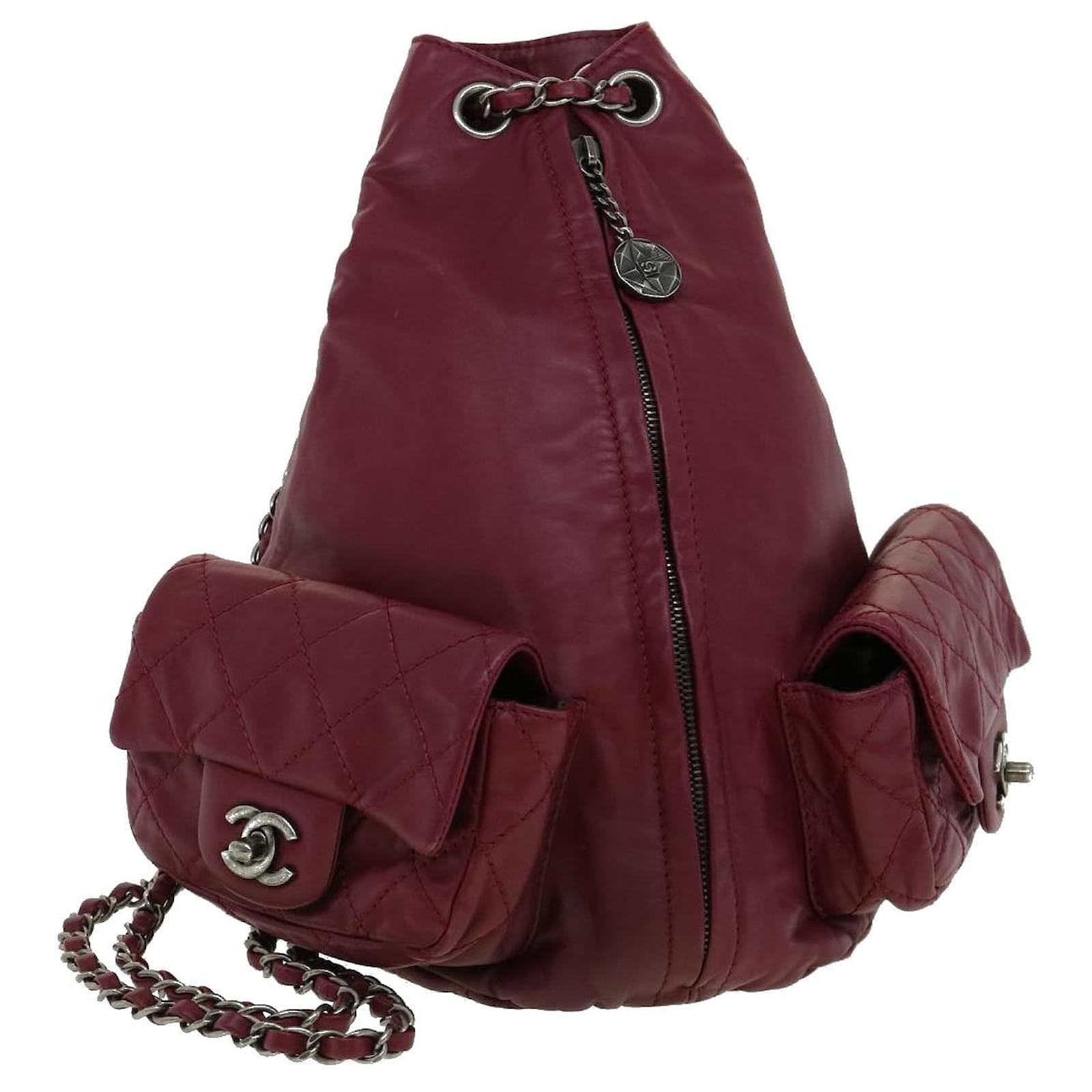 CHANEL Matelasse Chain Backpack Lamb Skin Bordeaux CC Auth 30736a  ref.623413 - Joli Closet