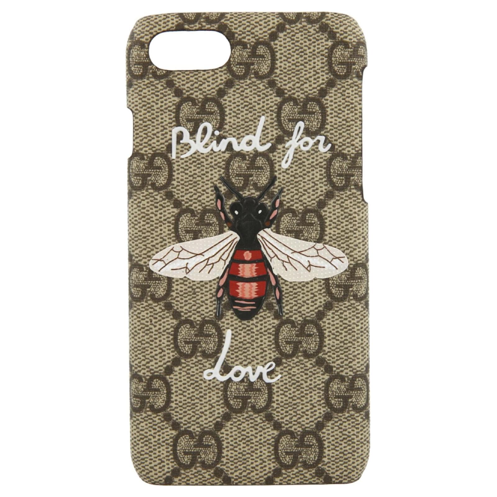 Gucci GG Supreme Bee iPhone 7 Case Brown Cloth ref.625060 - Joli Closet