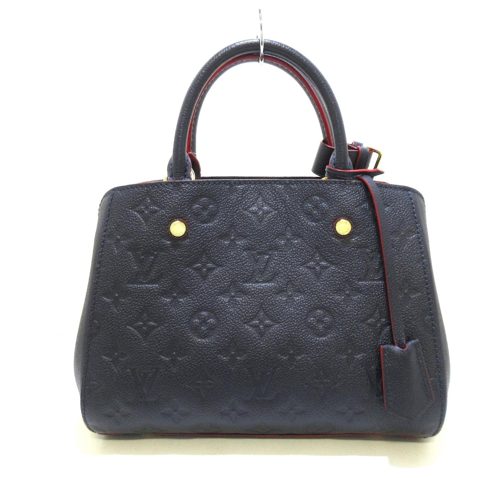 Louis Vuitton Montaigne Black Leather ref.625345 - Joli Closet