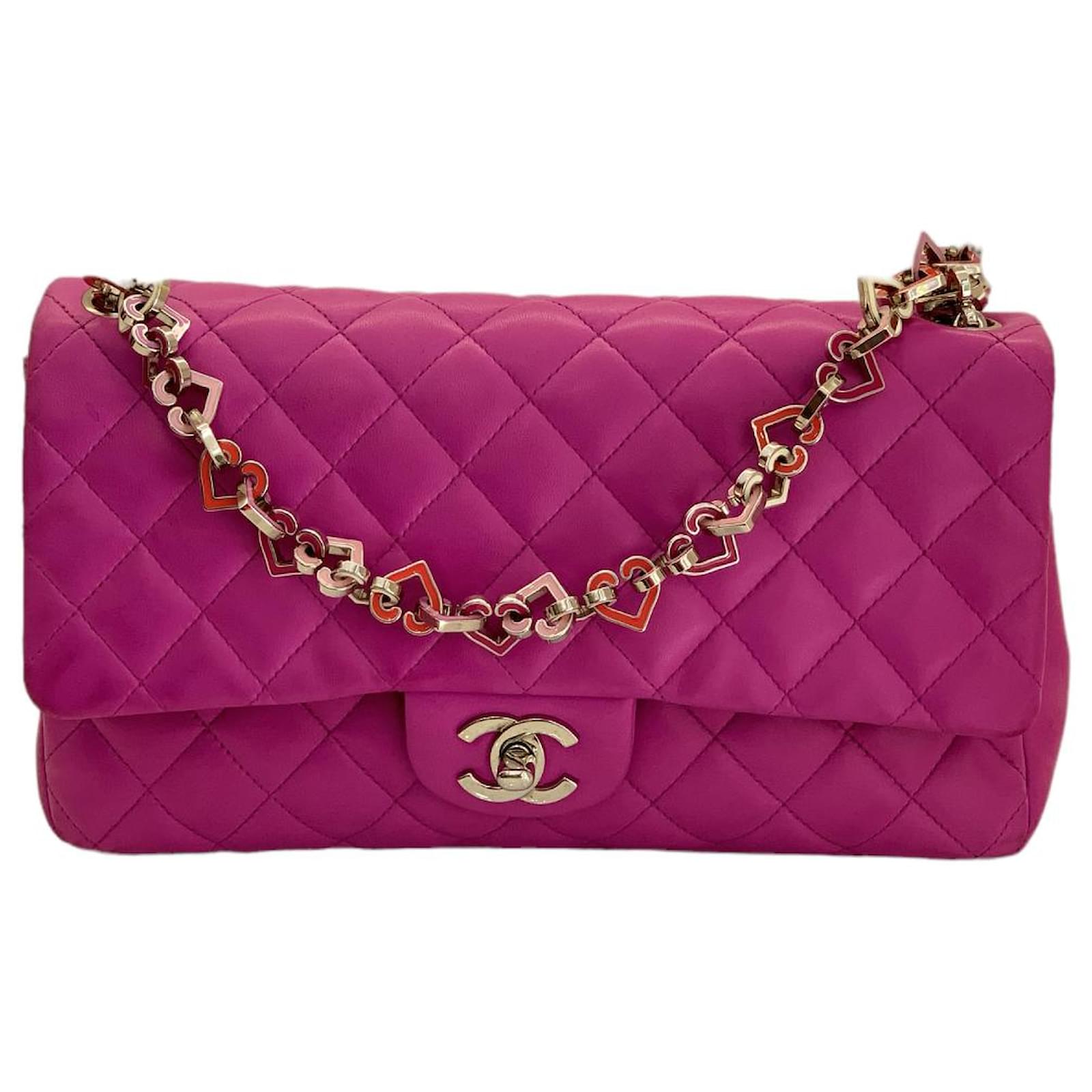 Chanel Handbags Fuschia Leather ref.631581 - Joli Closet