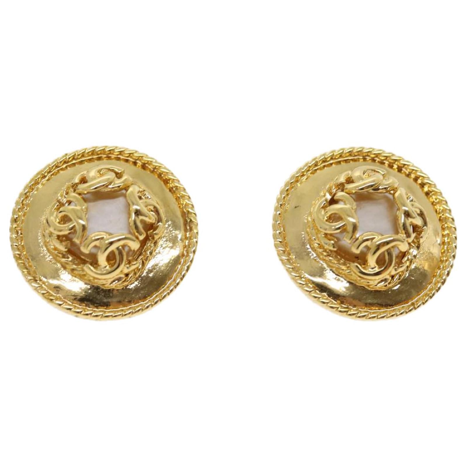 Earrings Chanel Chanel Coco Mark Earring Gold CC Auth AR7354