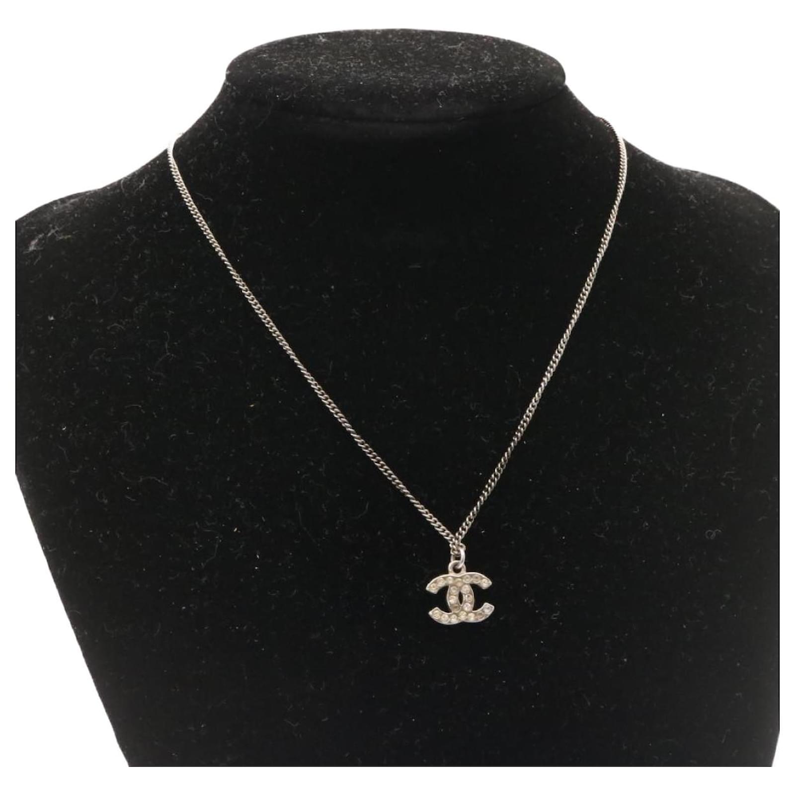 coco chanel necklace for women cc logo