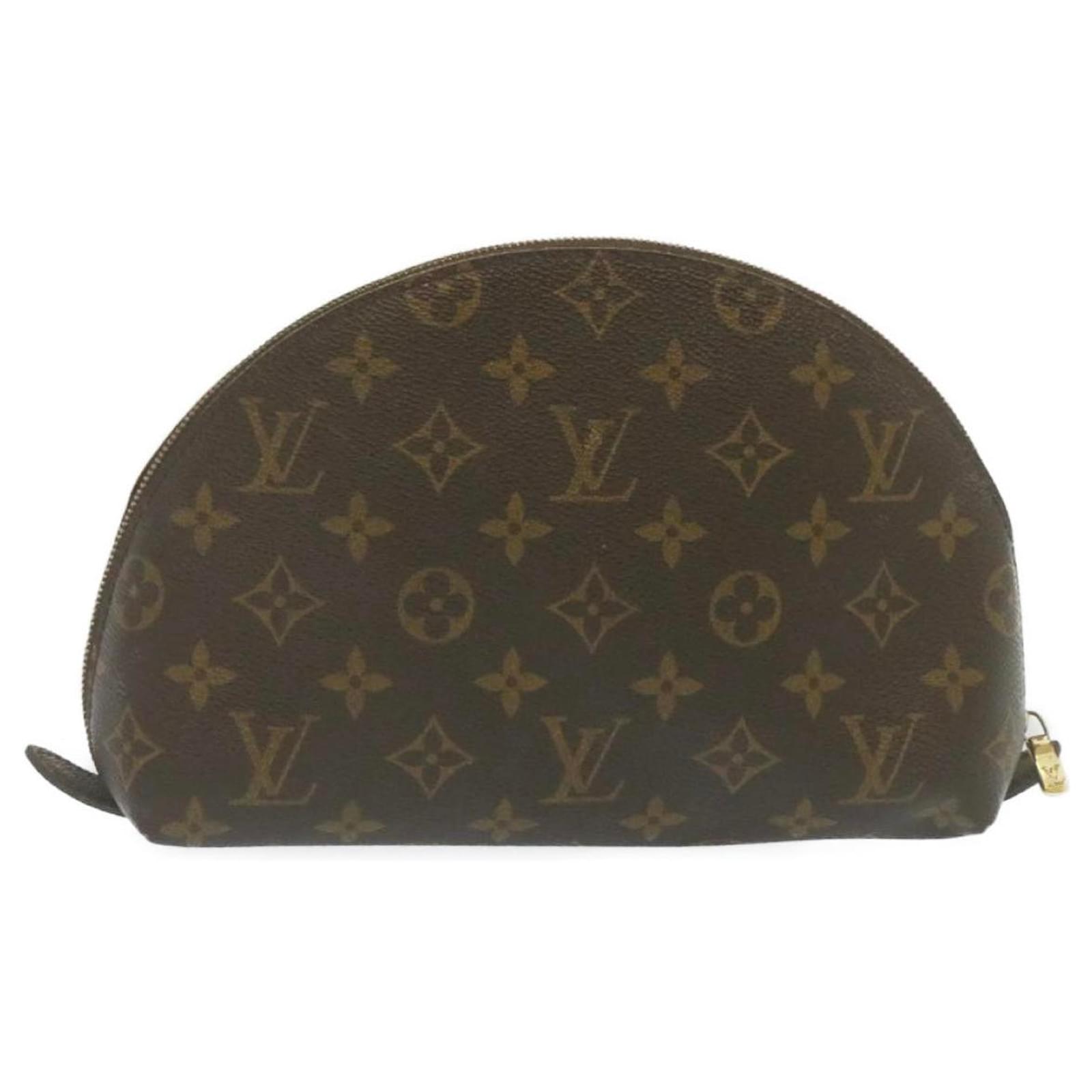 Louis Vuitton Monogram Ronde Cosmetic Case PM - A World Of Goods