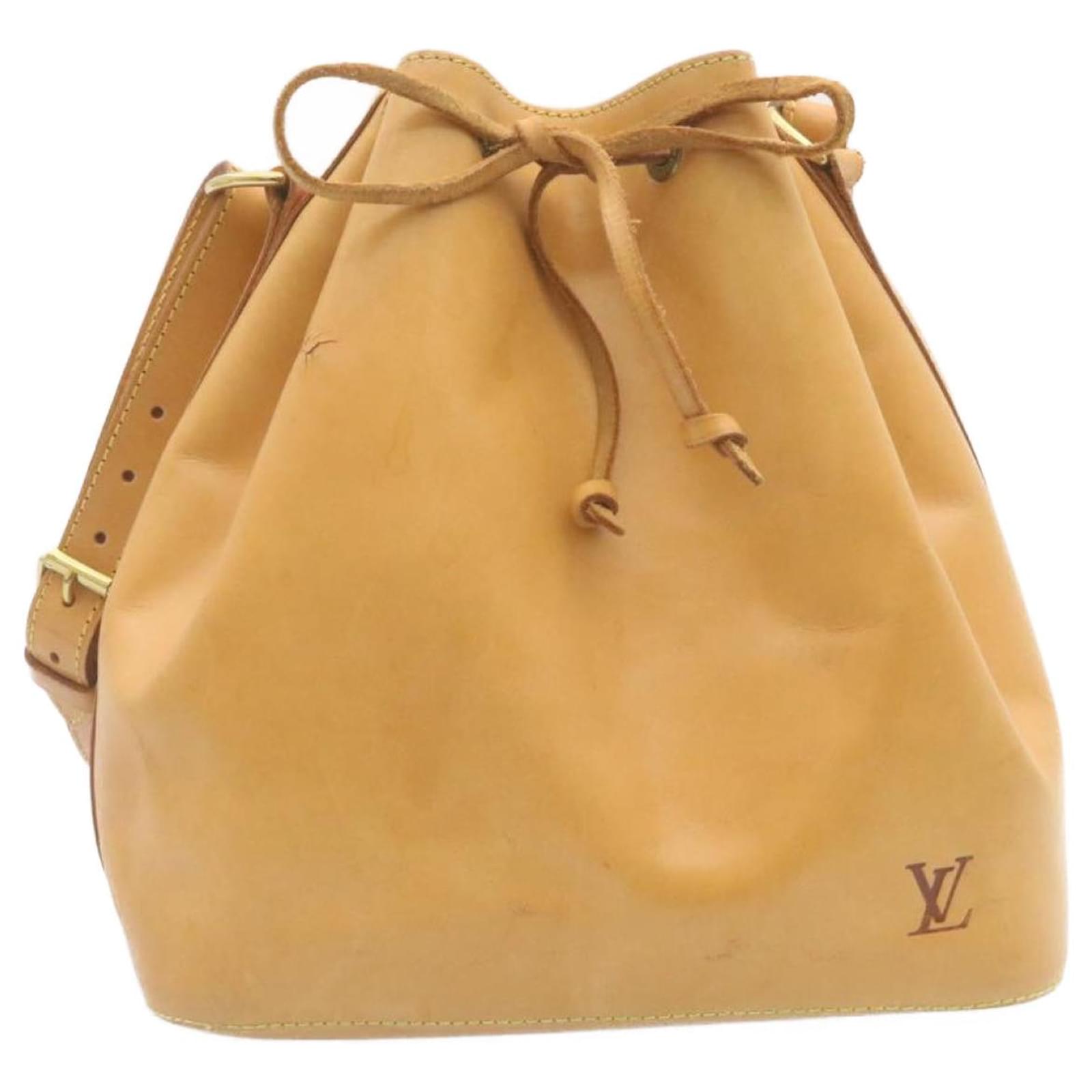 LOUIS VUITTON Nomad Petit Noe Shoulder Bag SP order Beige M42226 LV Auth  28687 Leather ref.635928 - Joli Closet