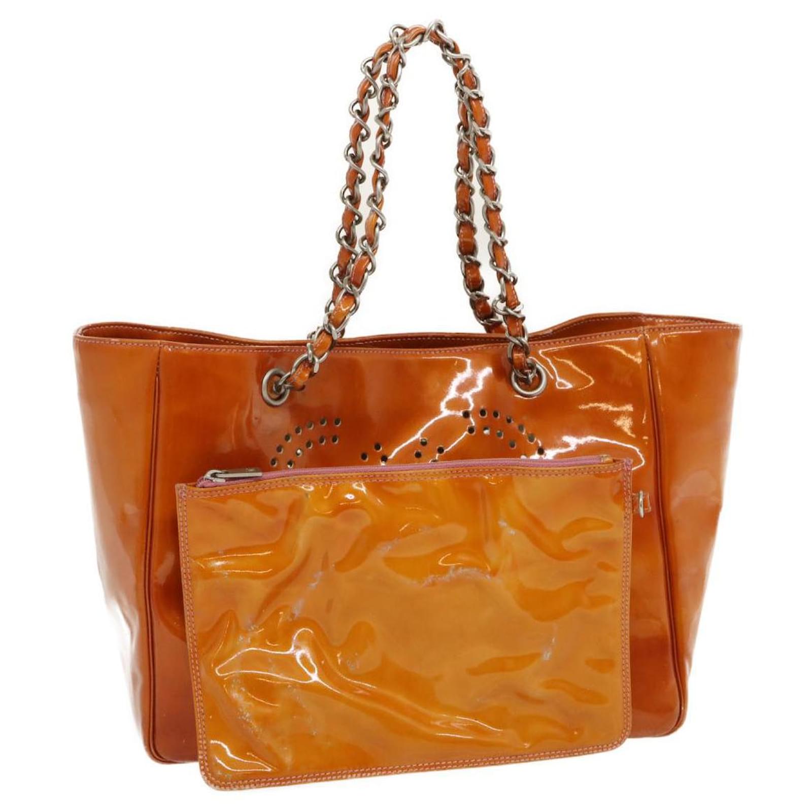 CHANEL Triple Coco Punching Tote Bag Enamel Orange CC Auth jk1218a  ref.636358 - Joli Closet